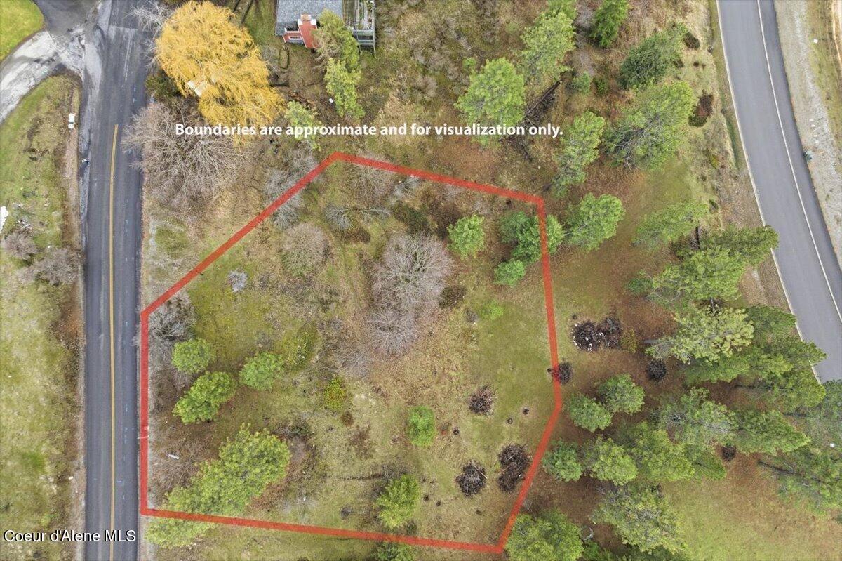 2594 E Fernan Hill RD, Coeur d'Alene