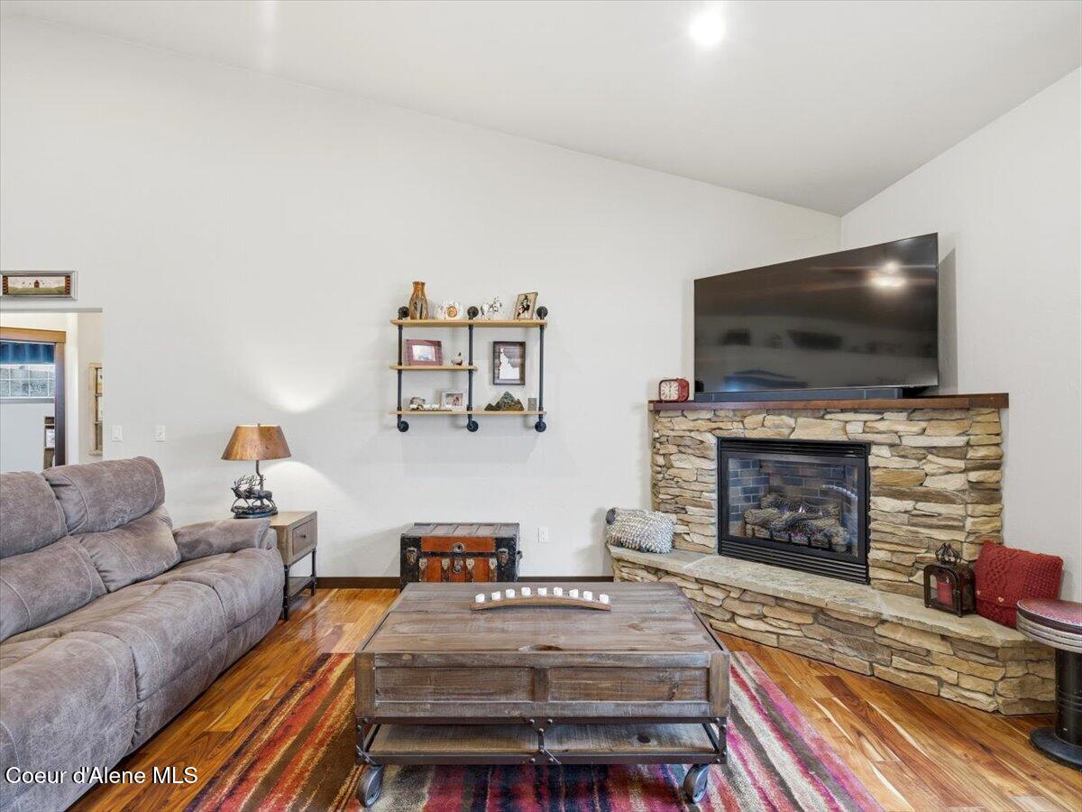 15468 N Pristine CIR