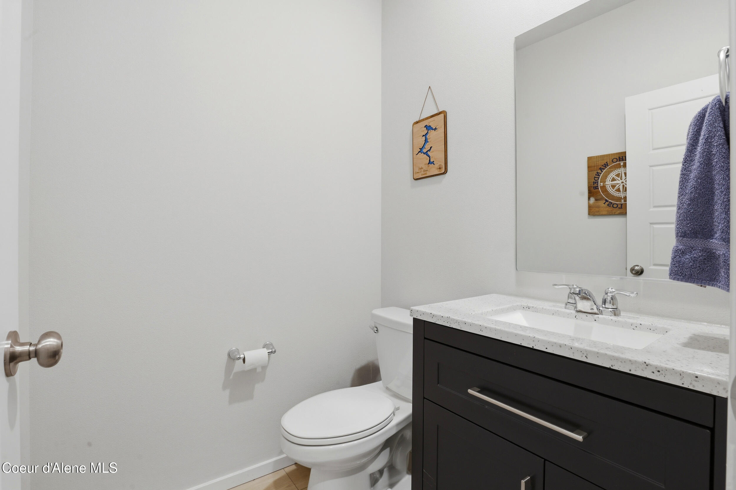 248 E Sandmyrtle AVE