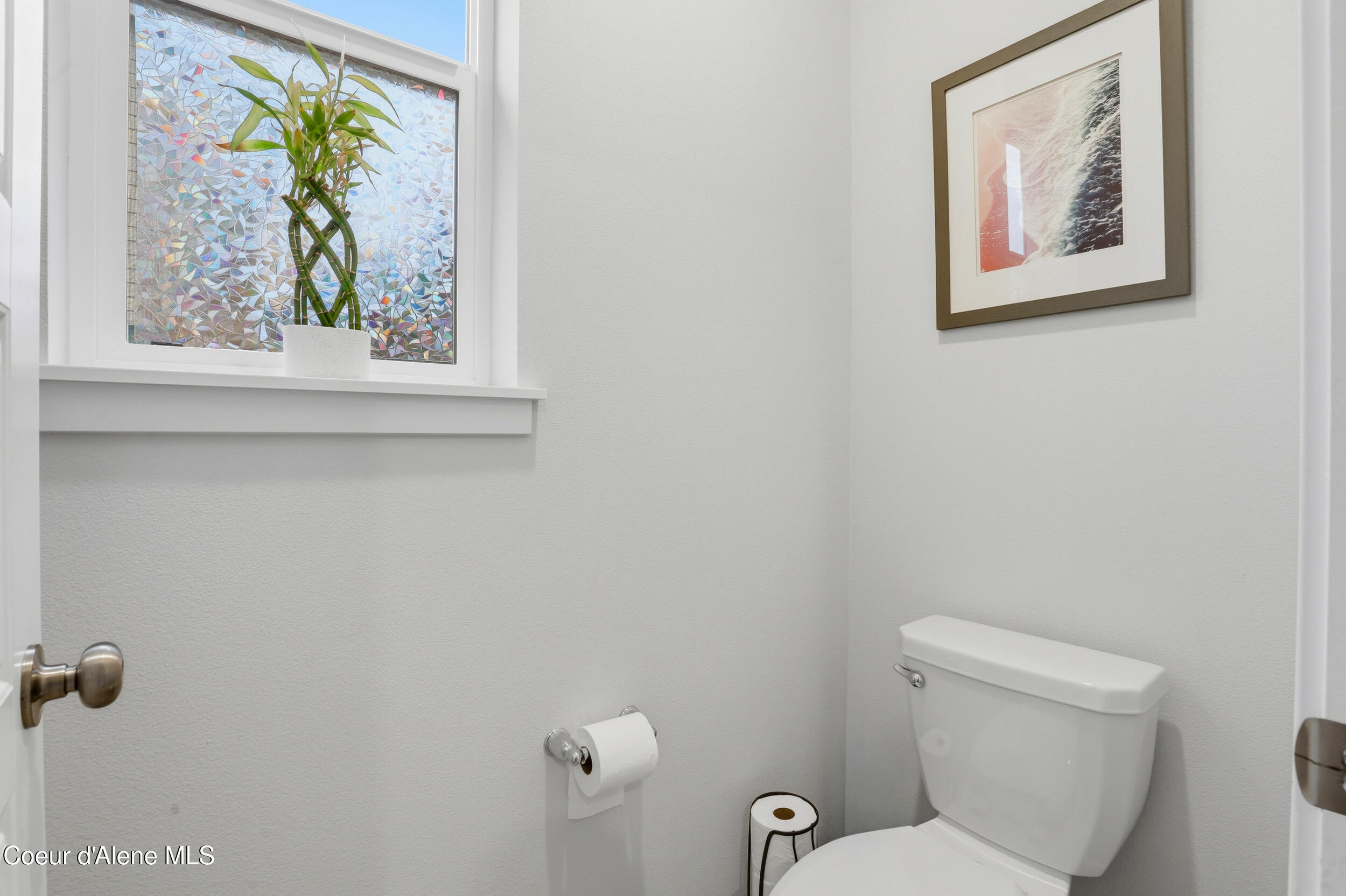 248 E Sandmyrtle AVE