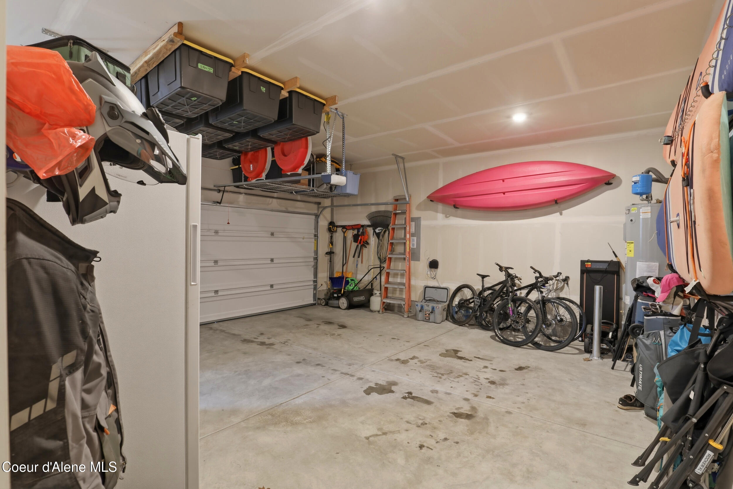 248 E Sandmyrtle AVE