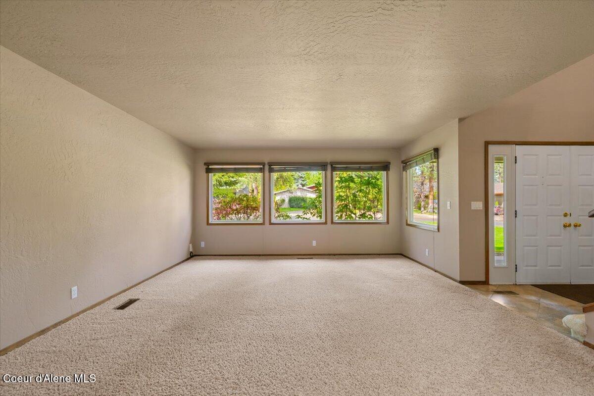 3973 W Fairway DR, Coeur d'Alene