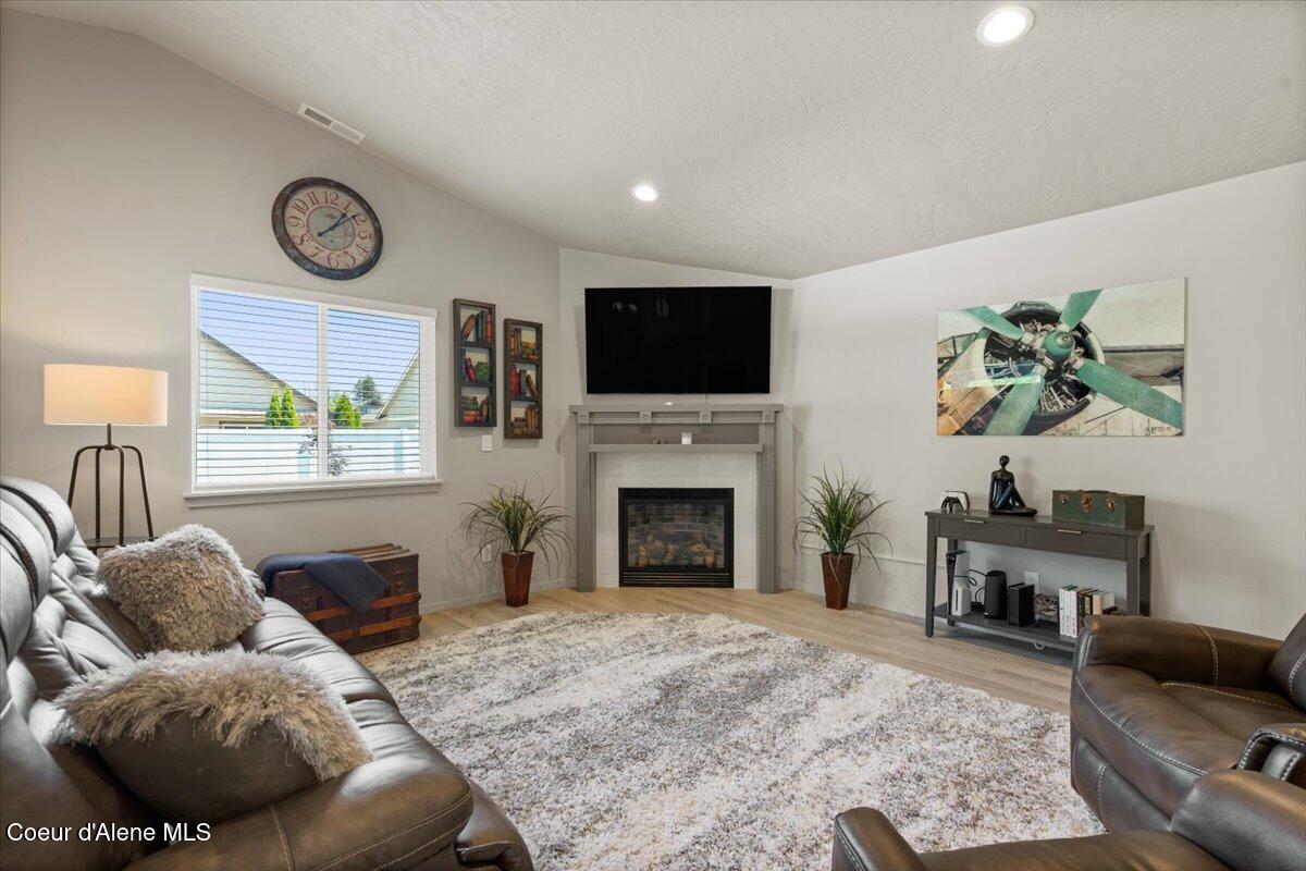 10456 N Murcia LN