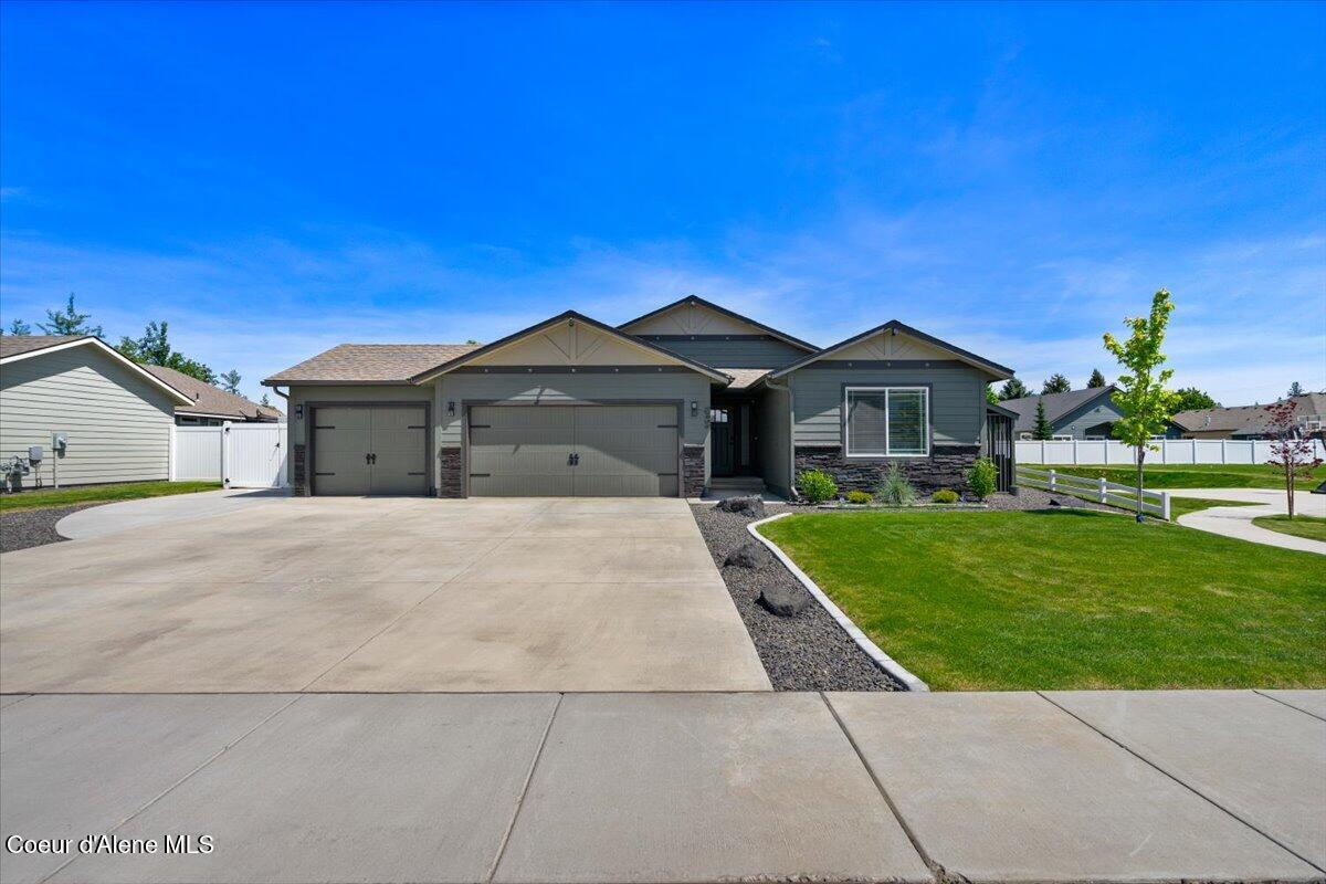 10456 N Murcia LN