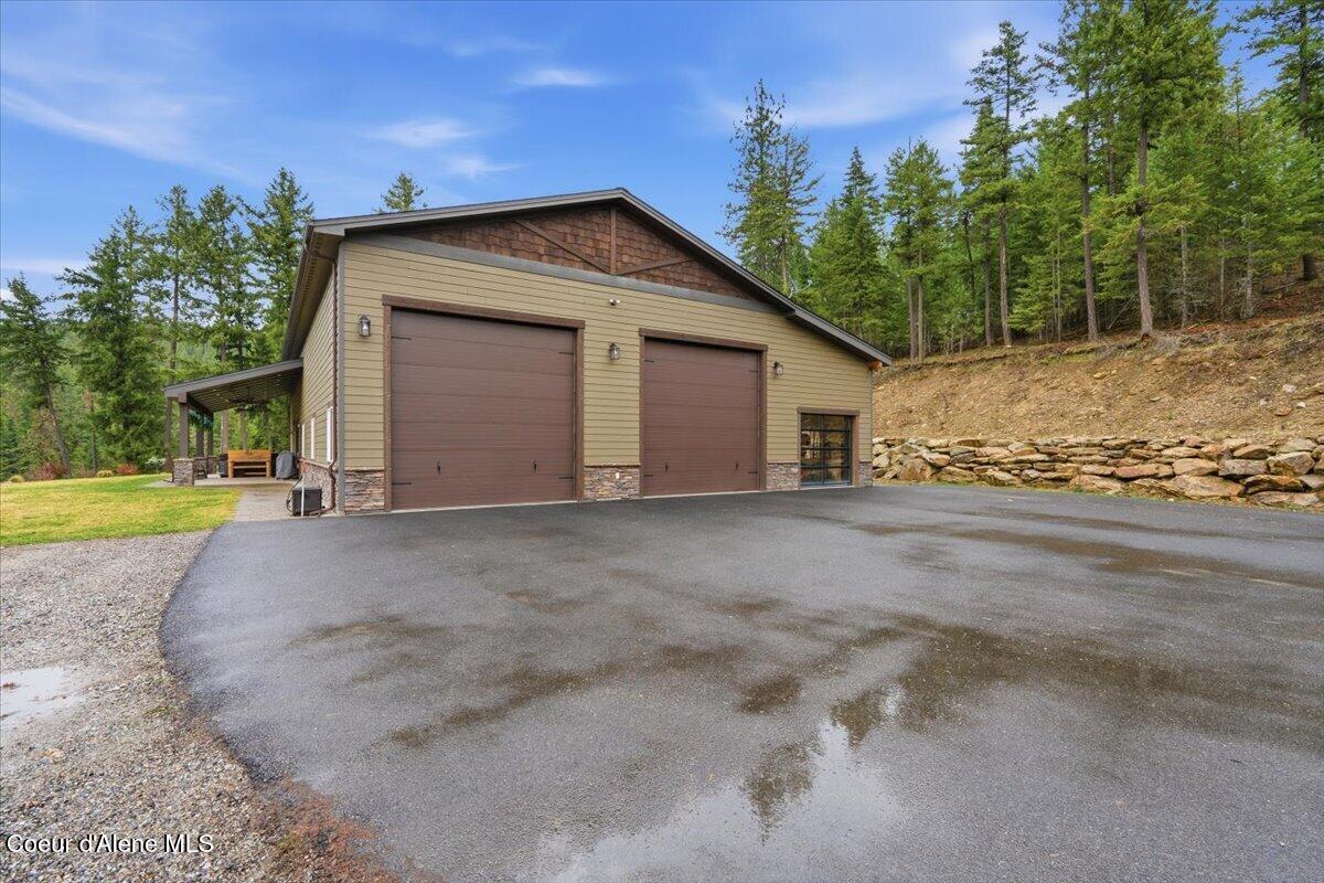 17045 W Cade RD