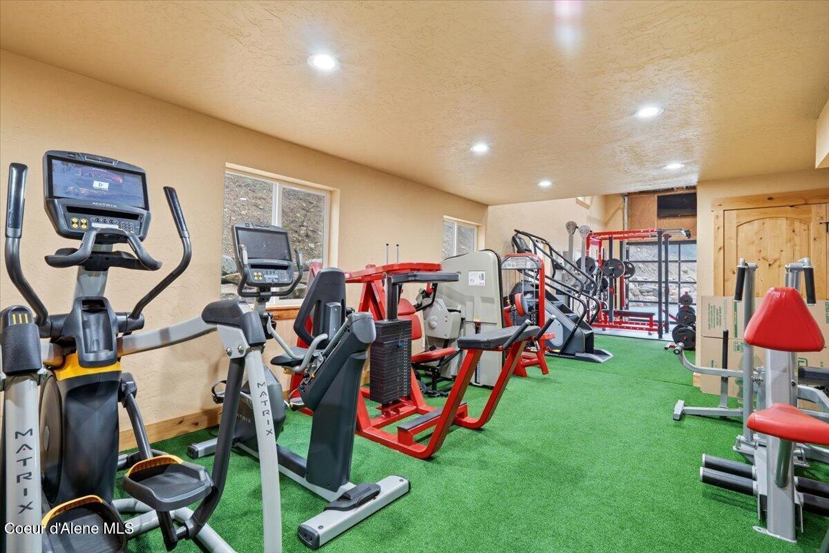17045 W Cade RD