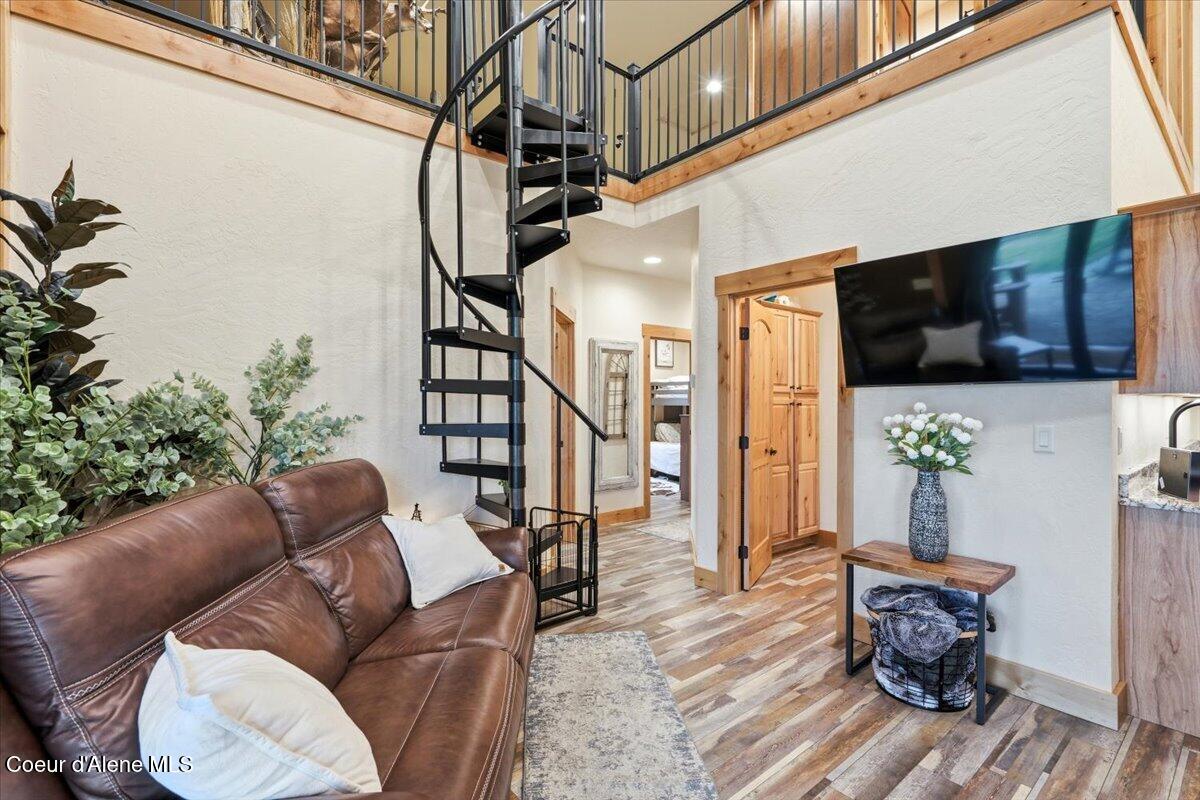 17045 W Cade RD