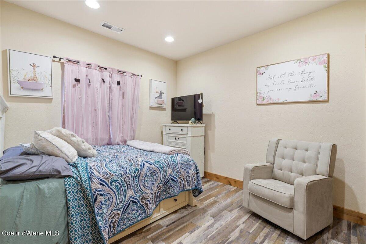 17045 W Cade RD