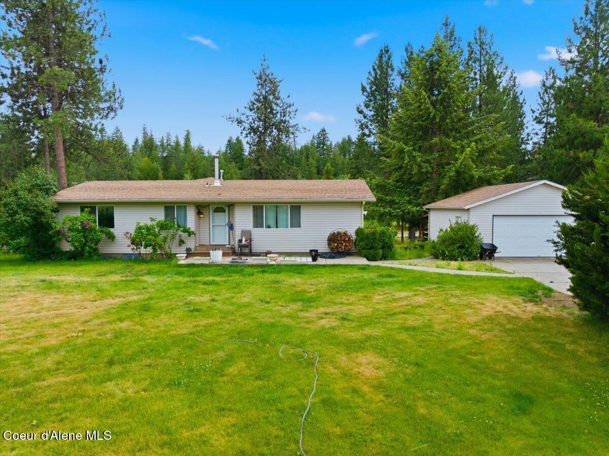 1900 N Meyer RD