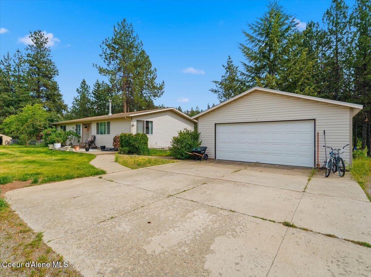 1900 N Meyer RD