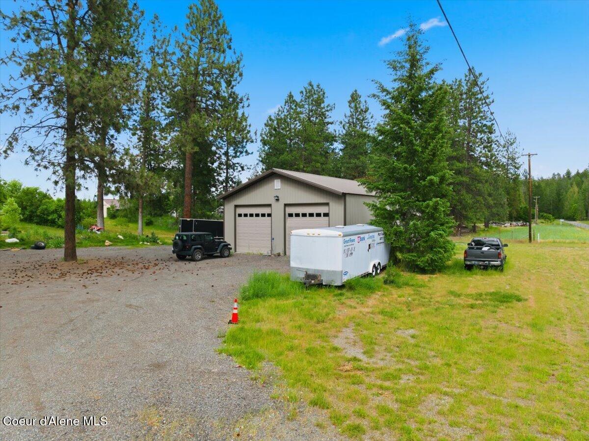 1900 N Meyer RD