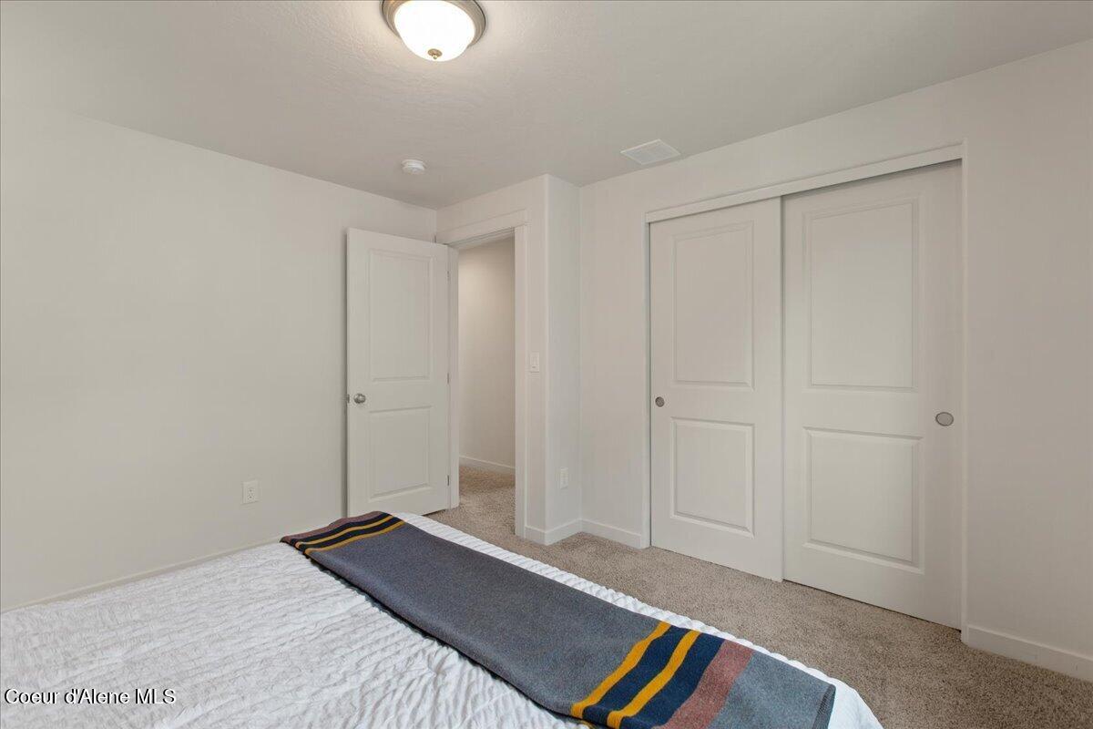 210 4th ST