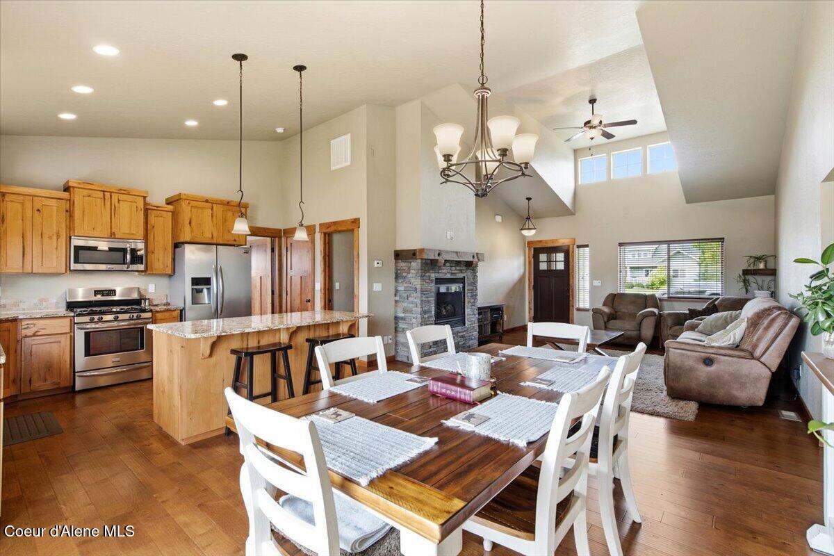 14136 N Pristine CIR