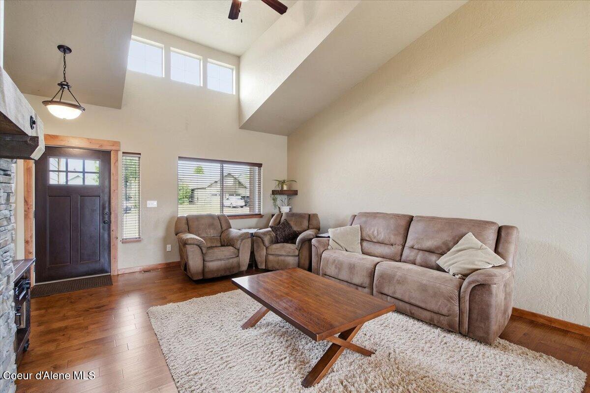14136 N Pristine CIR
