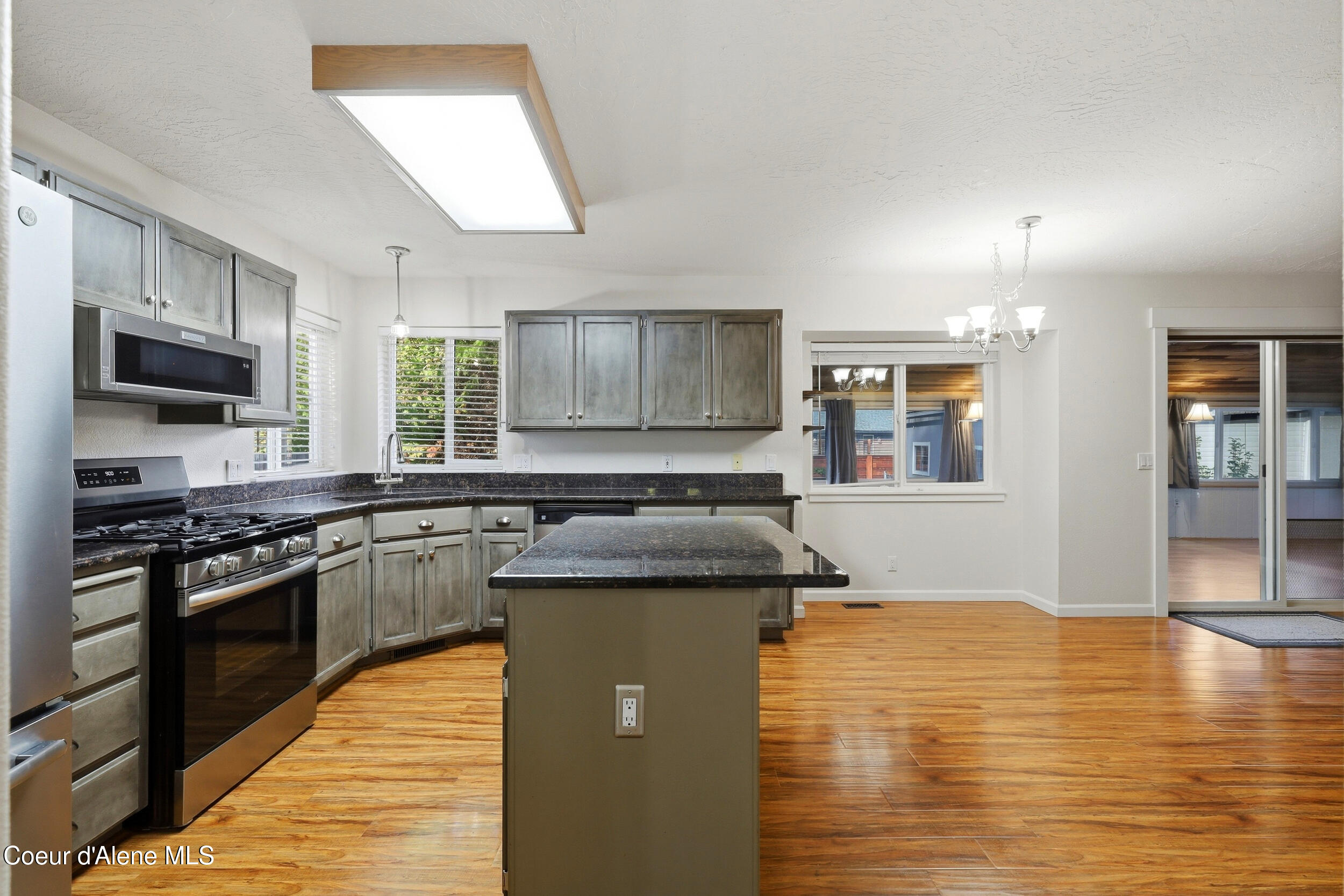 6309 N Pinegrove DR, Coeur d'Alene