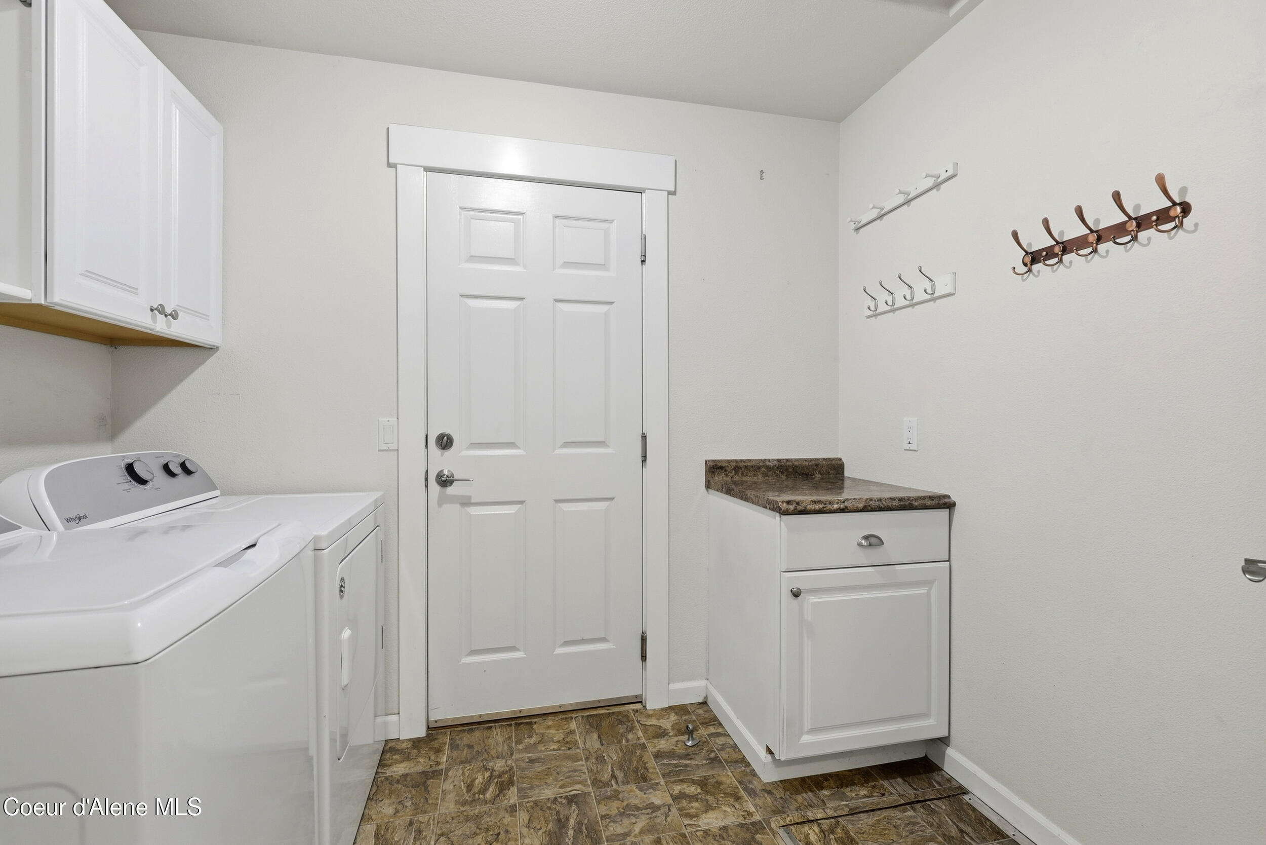 6309 N Pinegrove DR, Coeur d'Alene