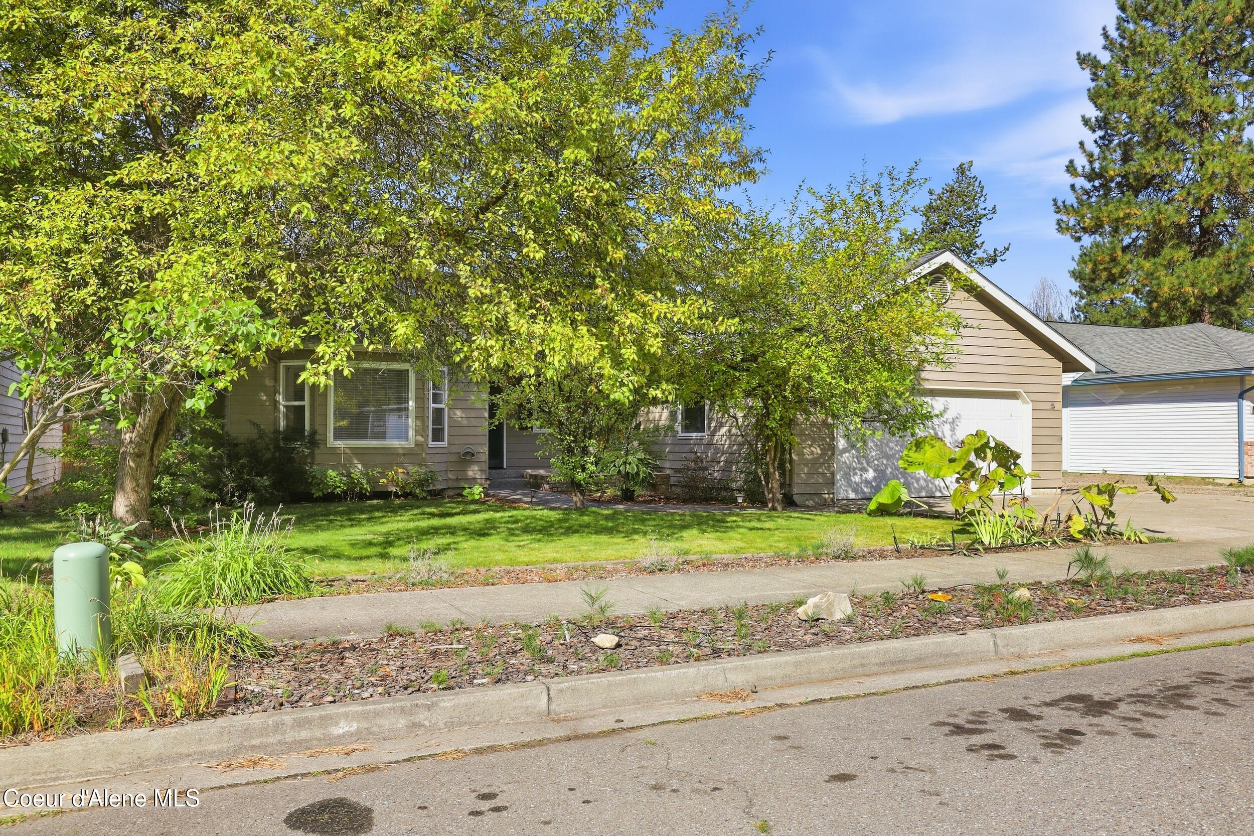 6309 N Pinegrove DR, Coeur d'Alene