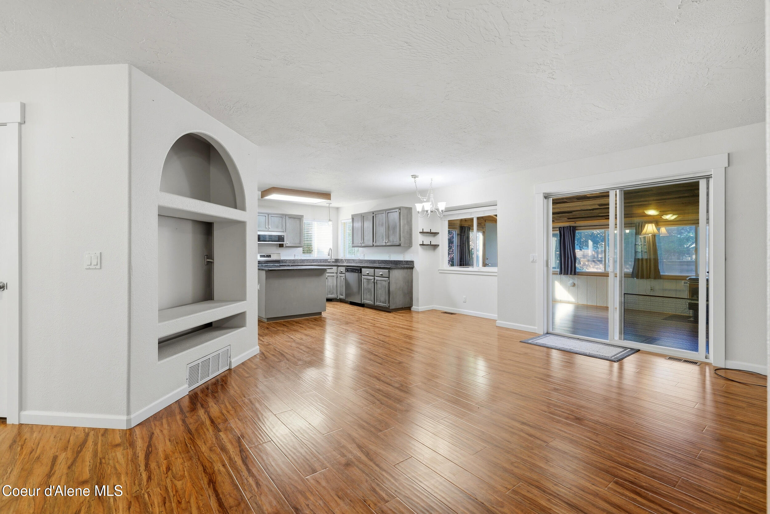 6309 N Pinegrove DR, Coeur d'Alene