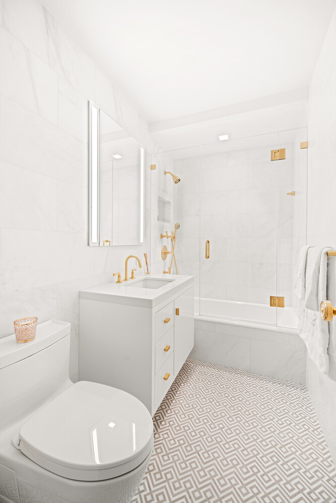 114 E 72ND Street 8/9B