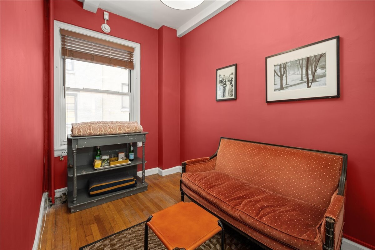 125 E 84TH Street 1S