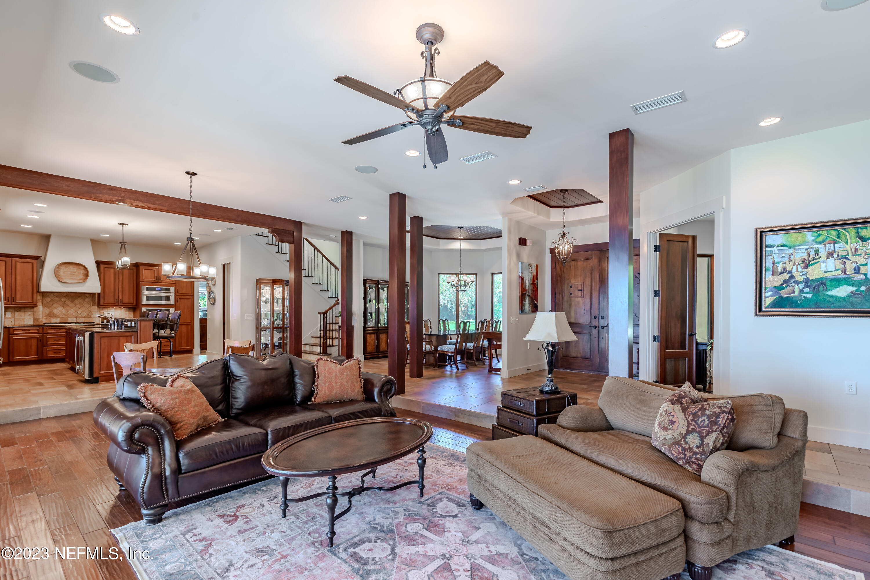 1090 DOCTORS LAKE INLET COVE