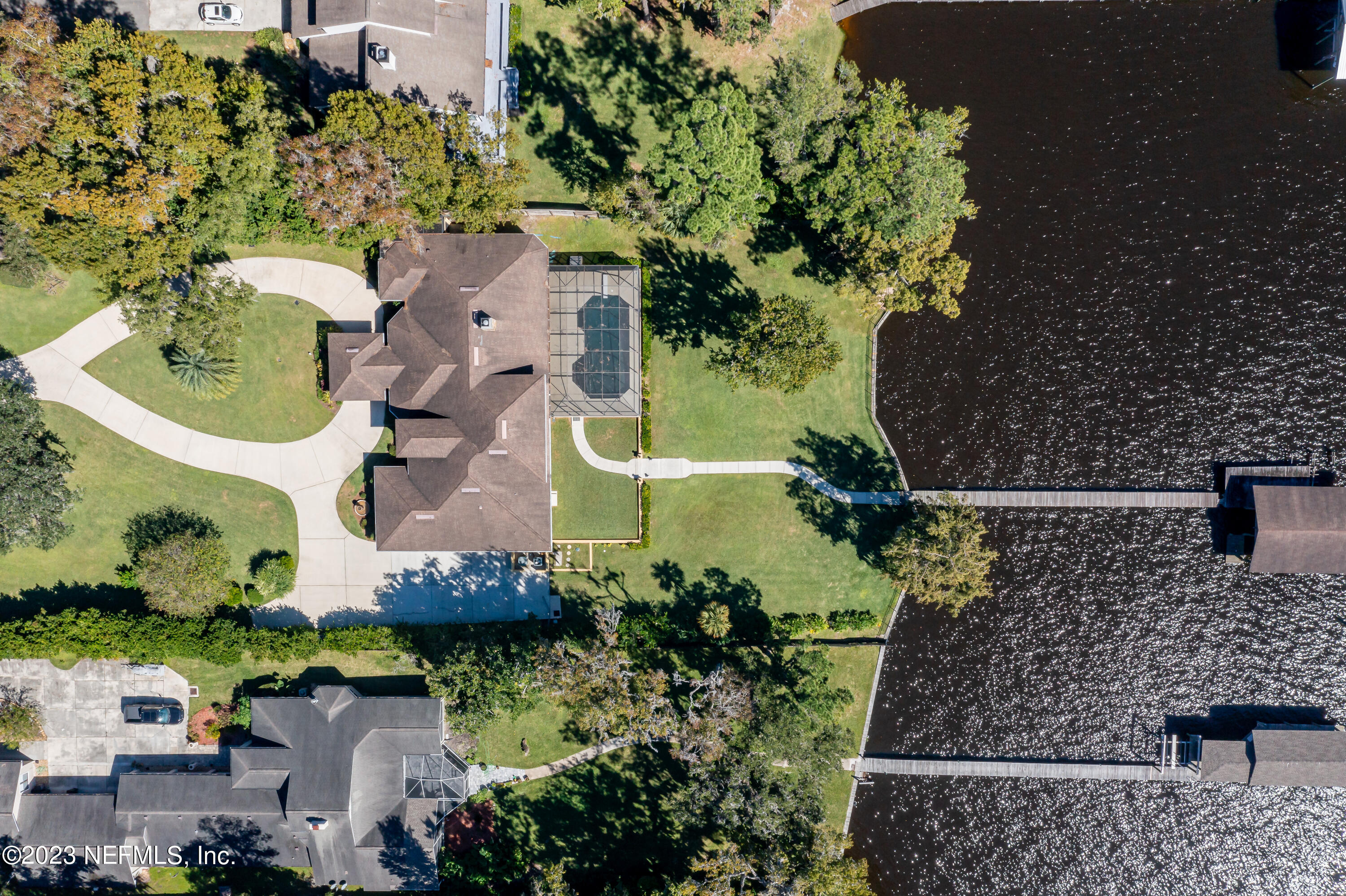 1090 DOCTORS LAKE INLET COVE