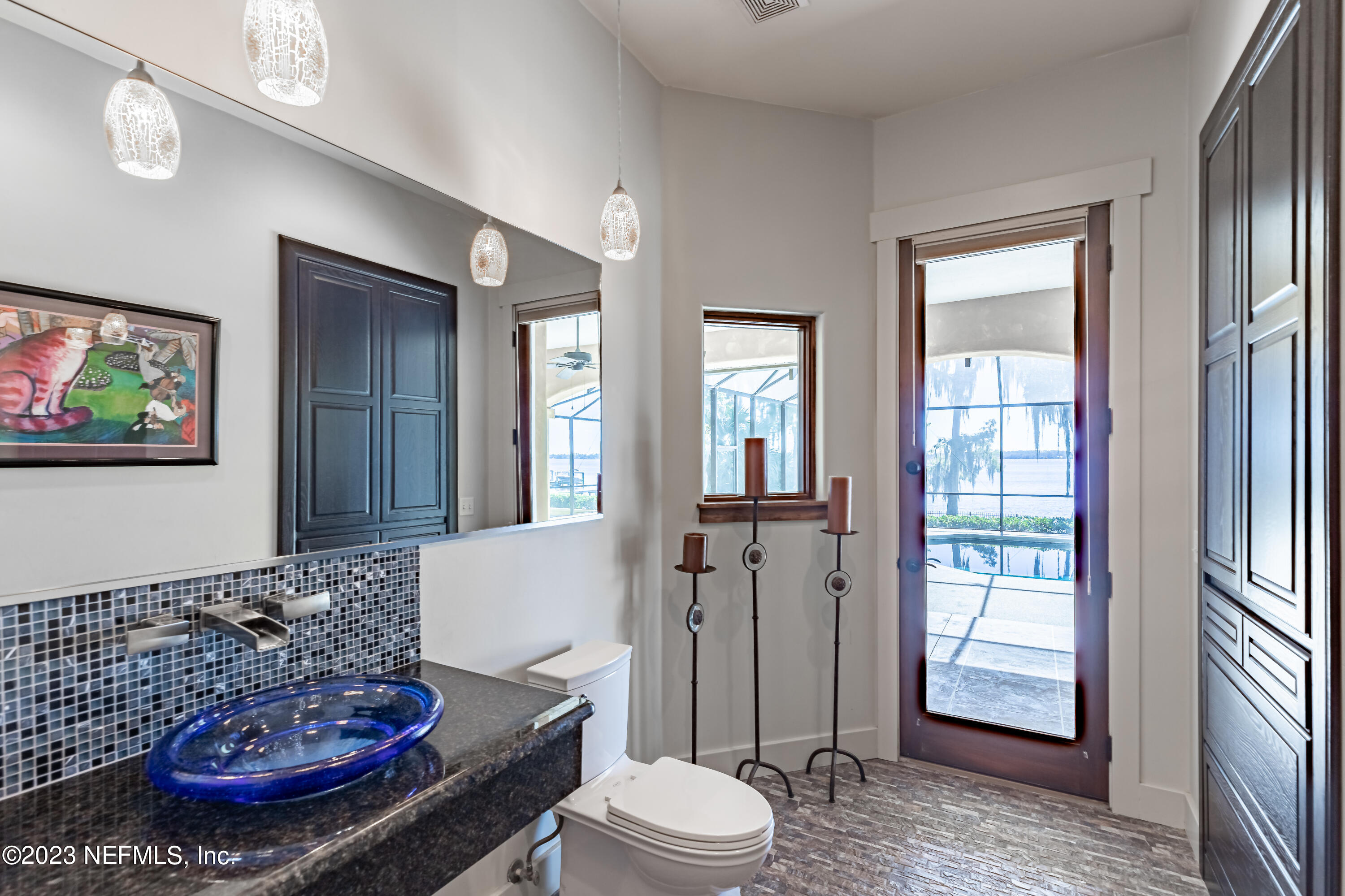 1090 DOCTORS LAKE INLET COVE