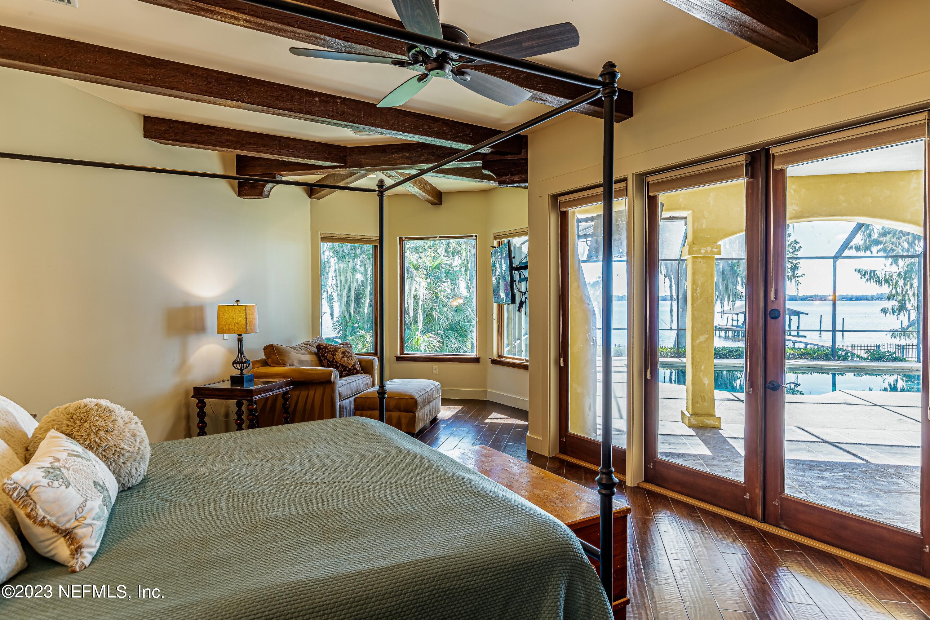 1090 DOCTORS LAKE INLET COVE
