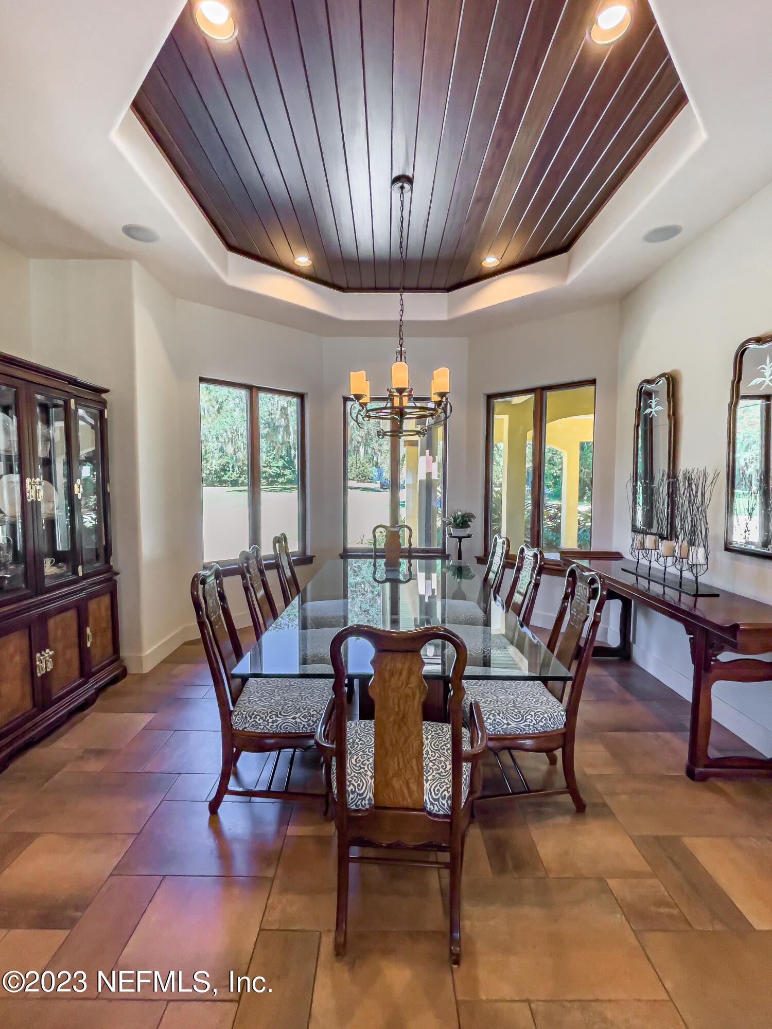 1090 DOCTORS LAKE INLET COVE