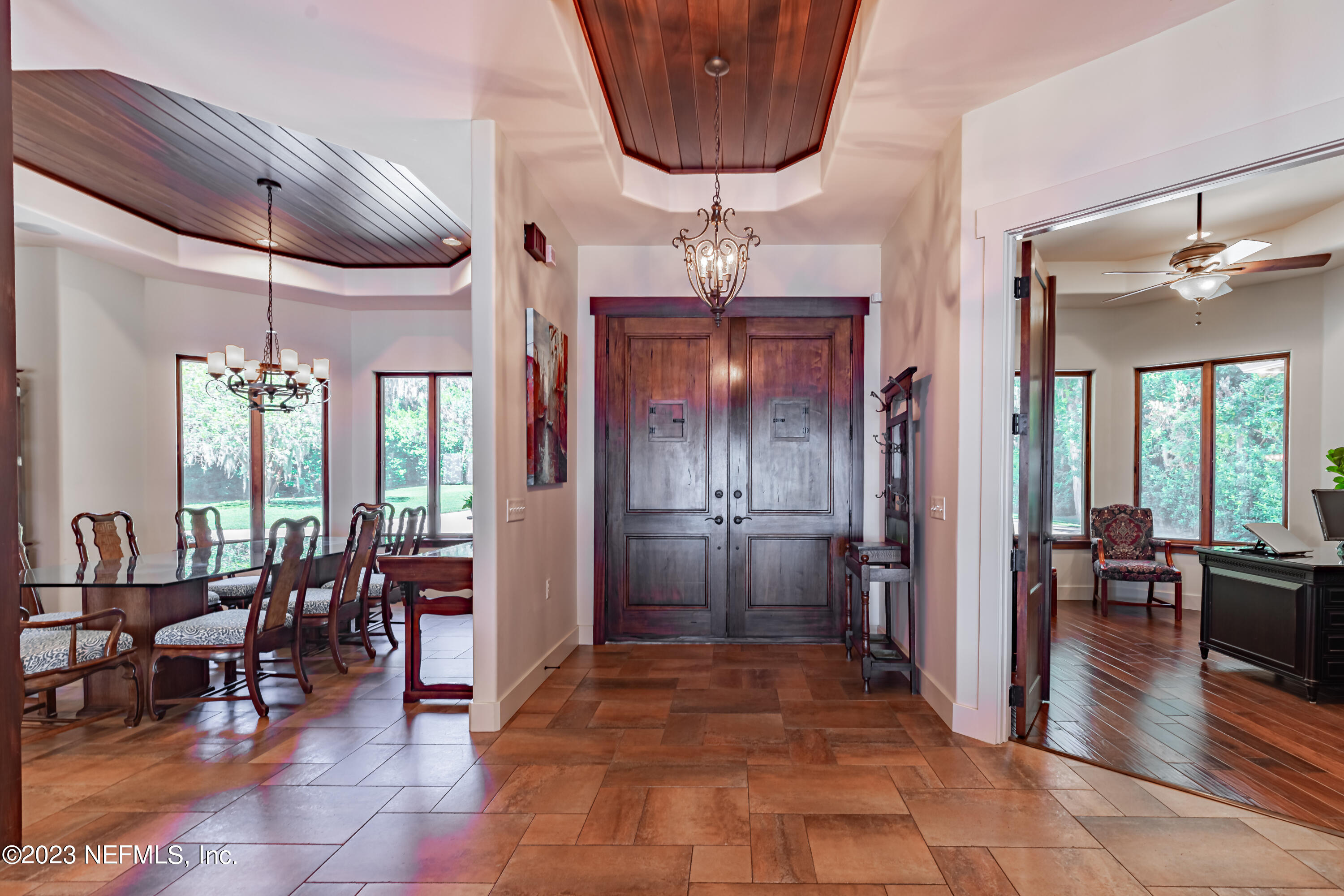 1090 DOCTORS LAKE INLET COVE