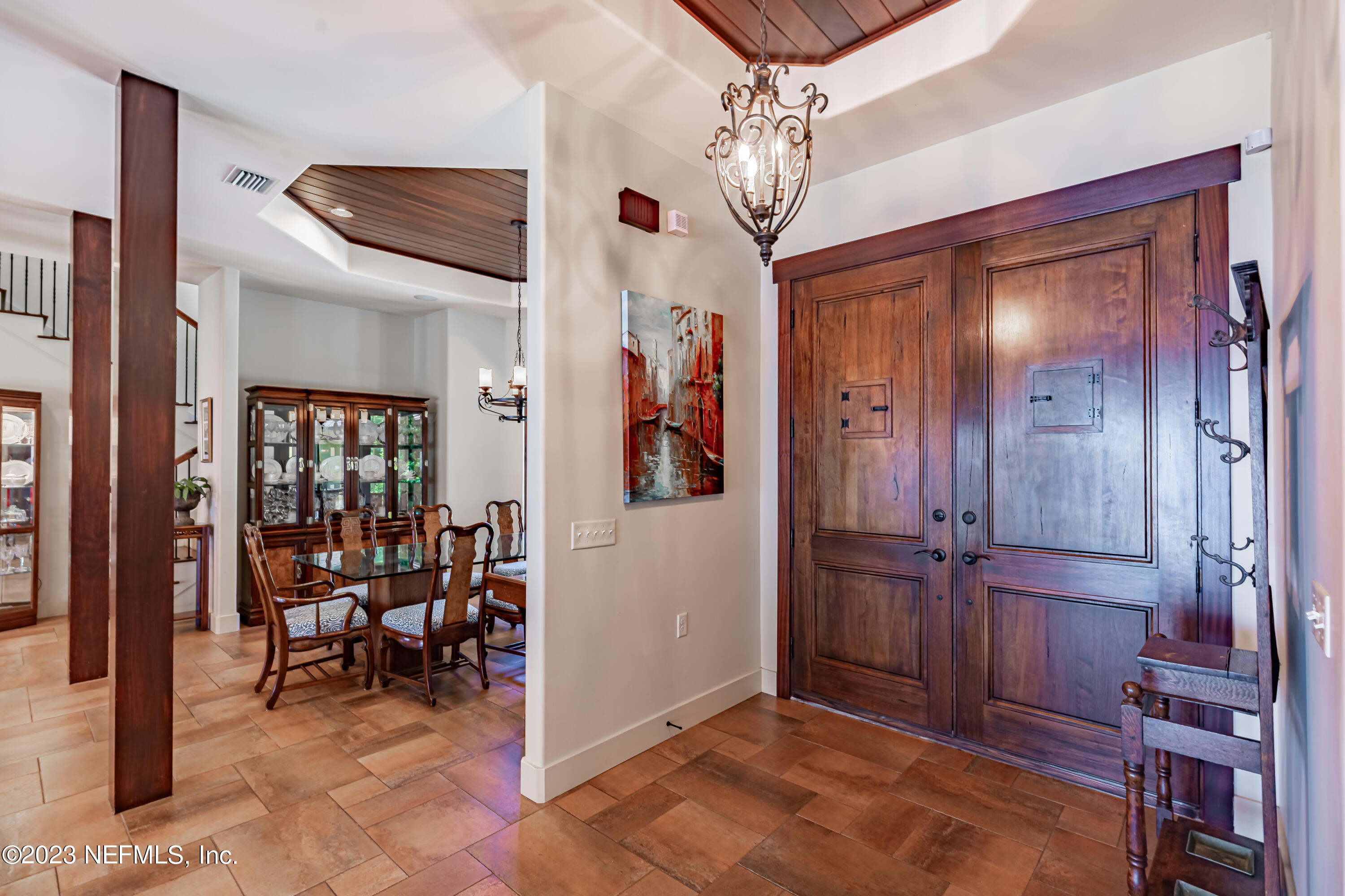 1090 DOCTORS LAKE INLET COVE