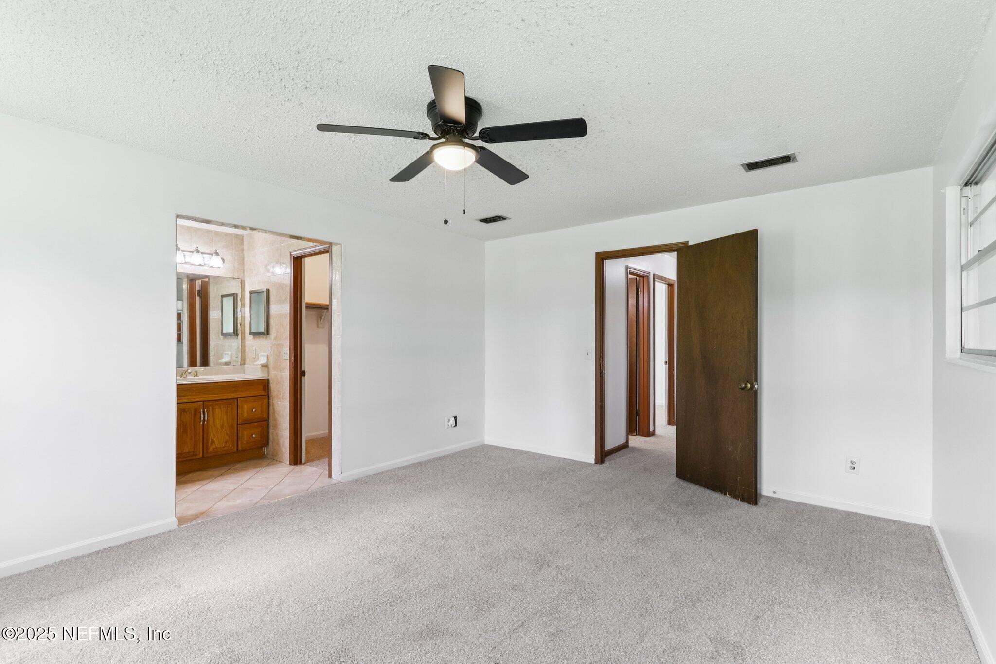 1732 PAPAYA Drive N
