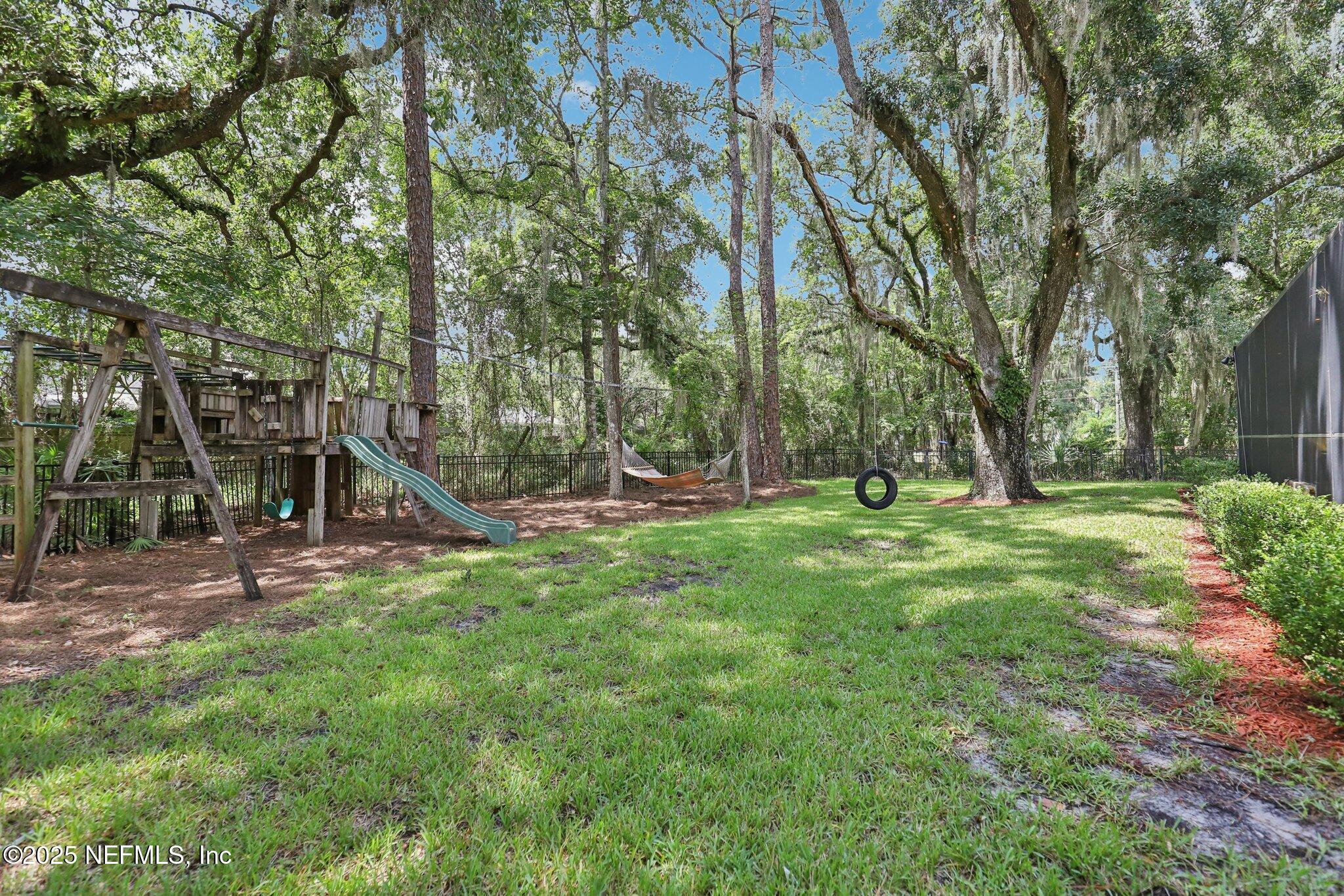 1576 SANDY SPRINGS Drive