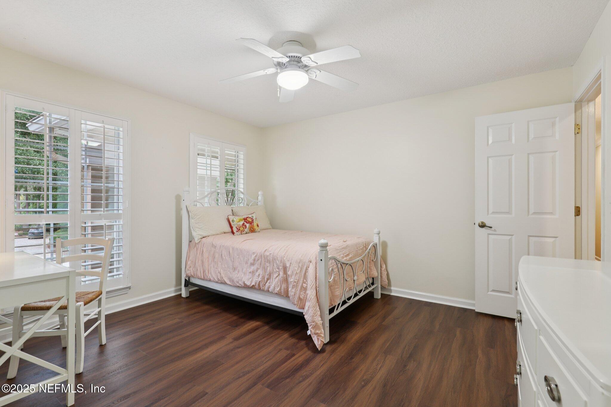 1576 SANDY SPRINGS Drive