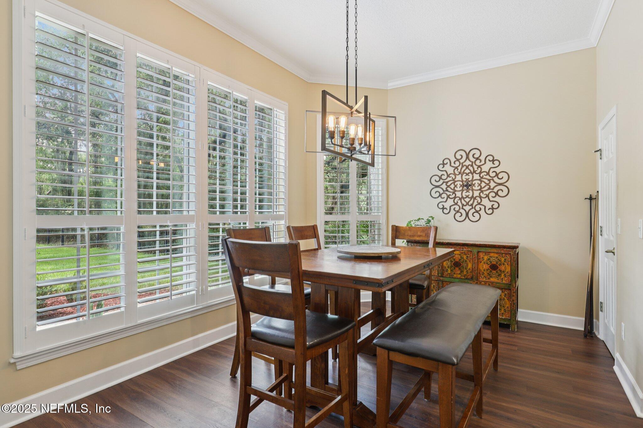 1576 SANDY SPRINGS Drive