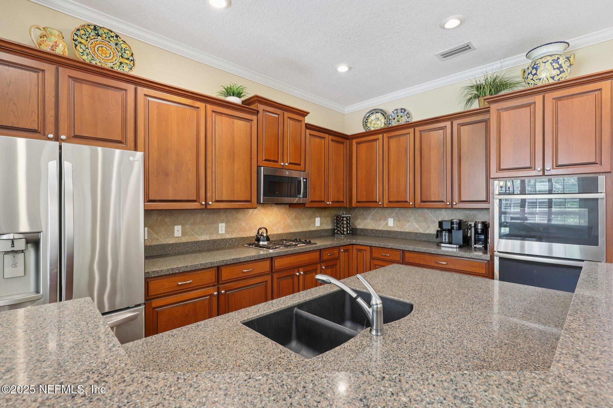 1576 SANDY SPRINGS Drive