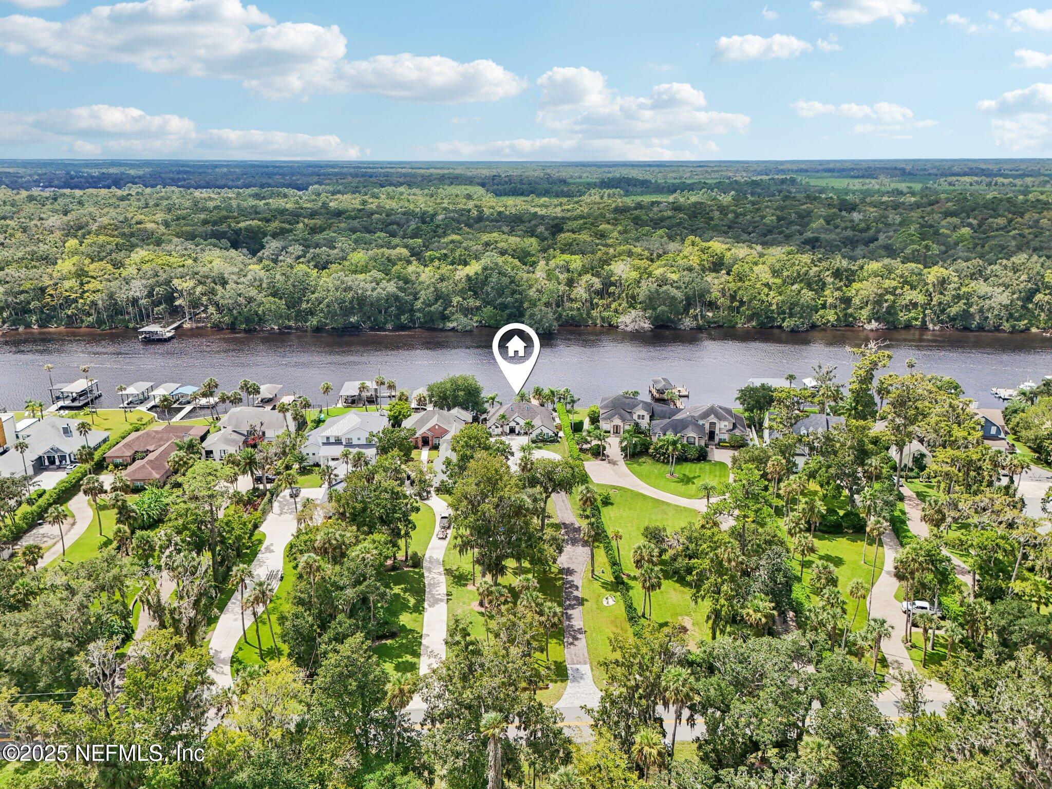 205 S ROSCOE Boulevard