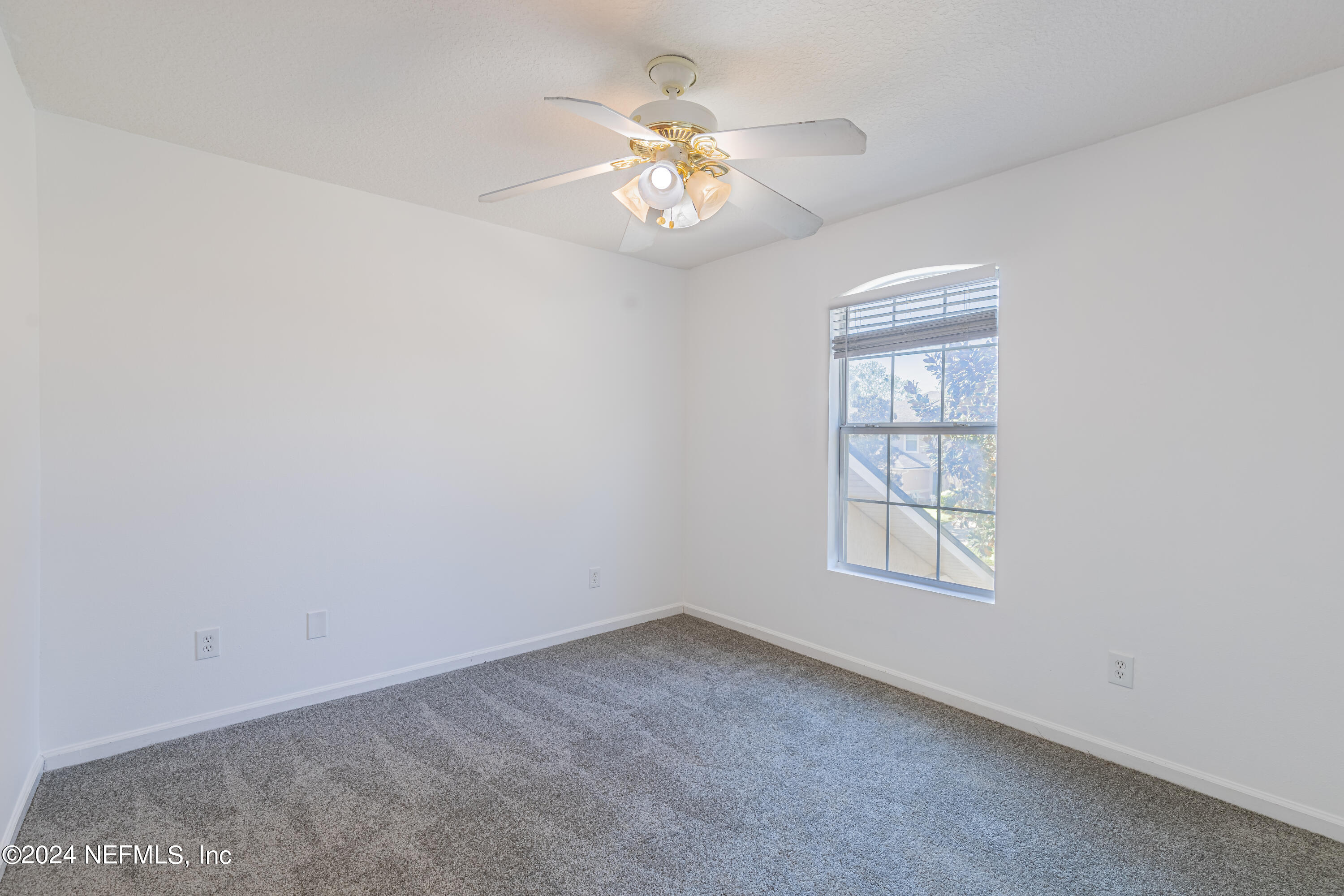 1630 VINELAND Circle B