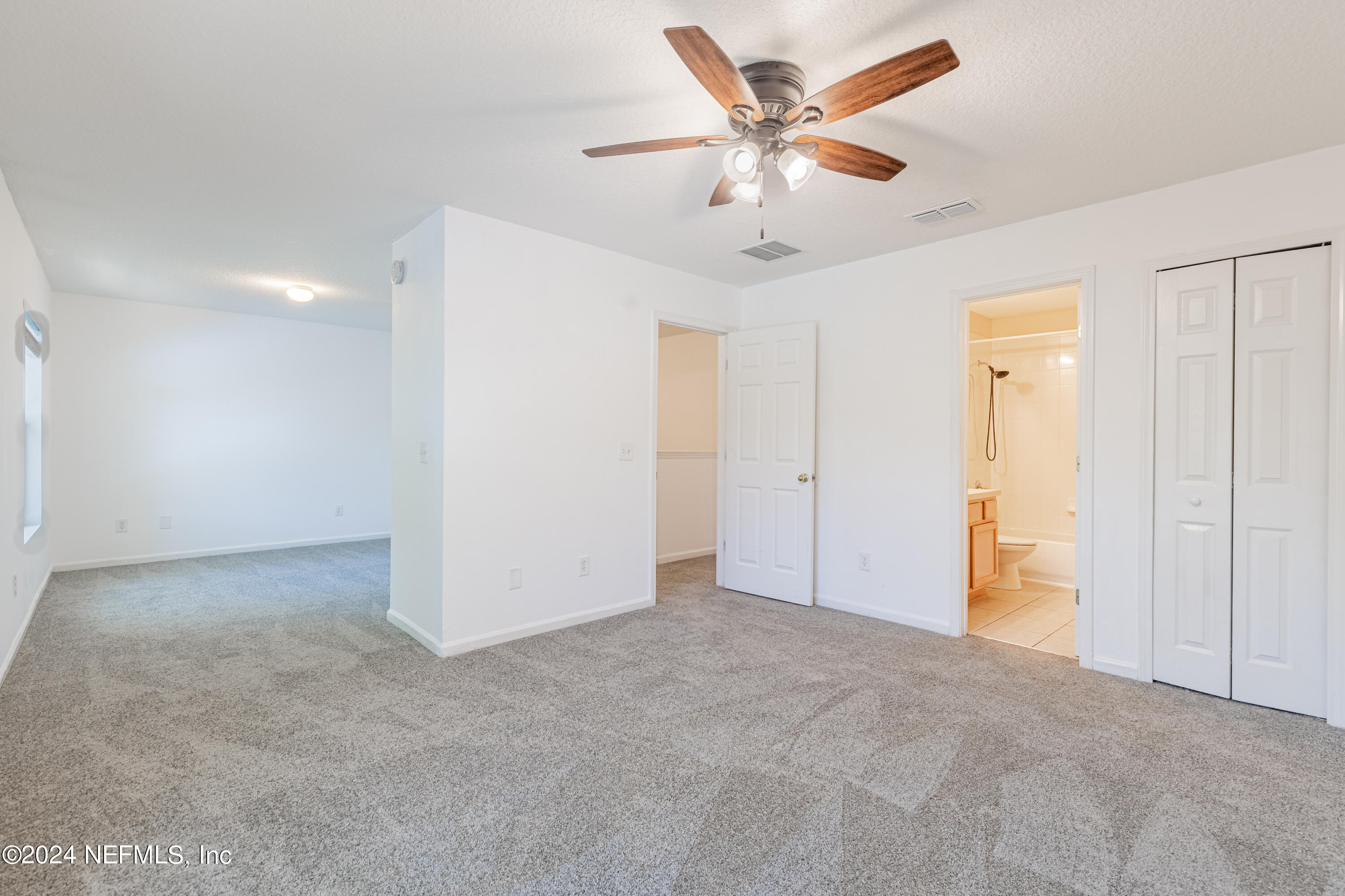 1630 VINELAND Circle B