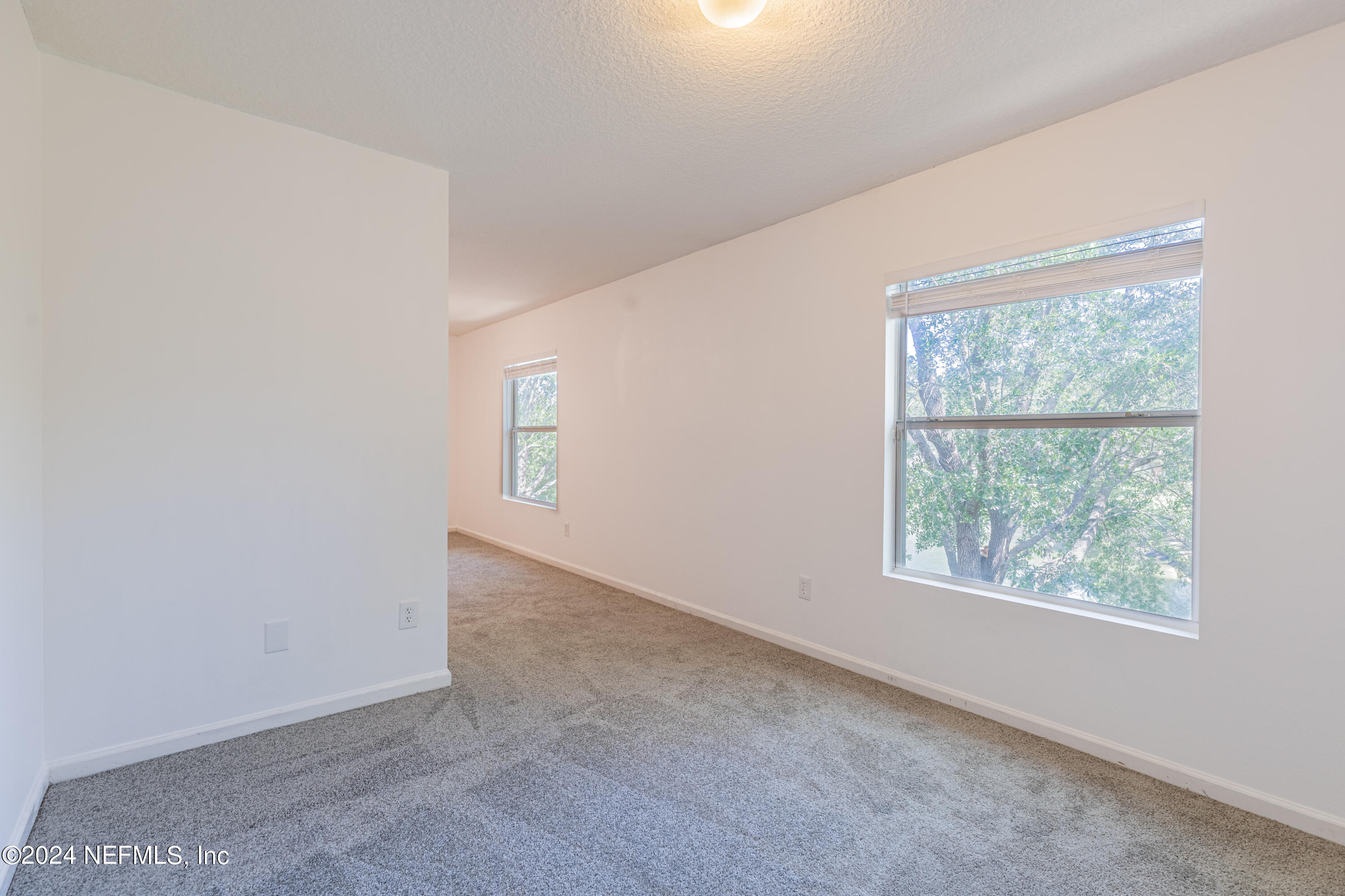 1630 VINELAND Circle B