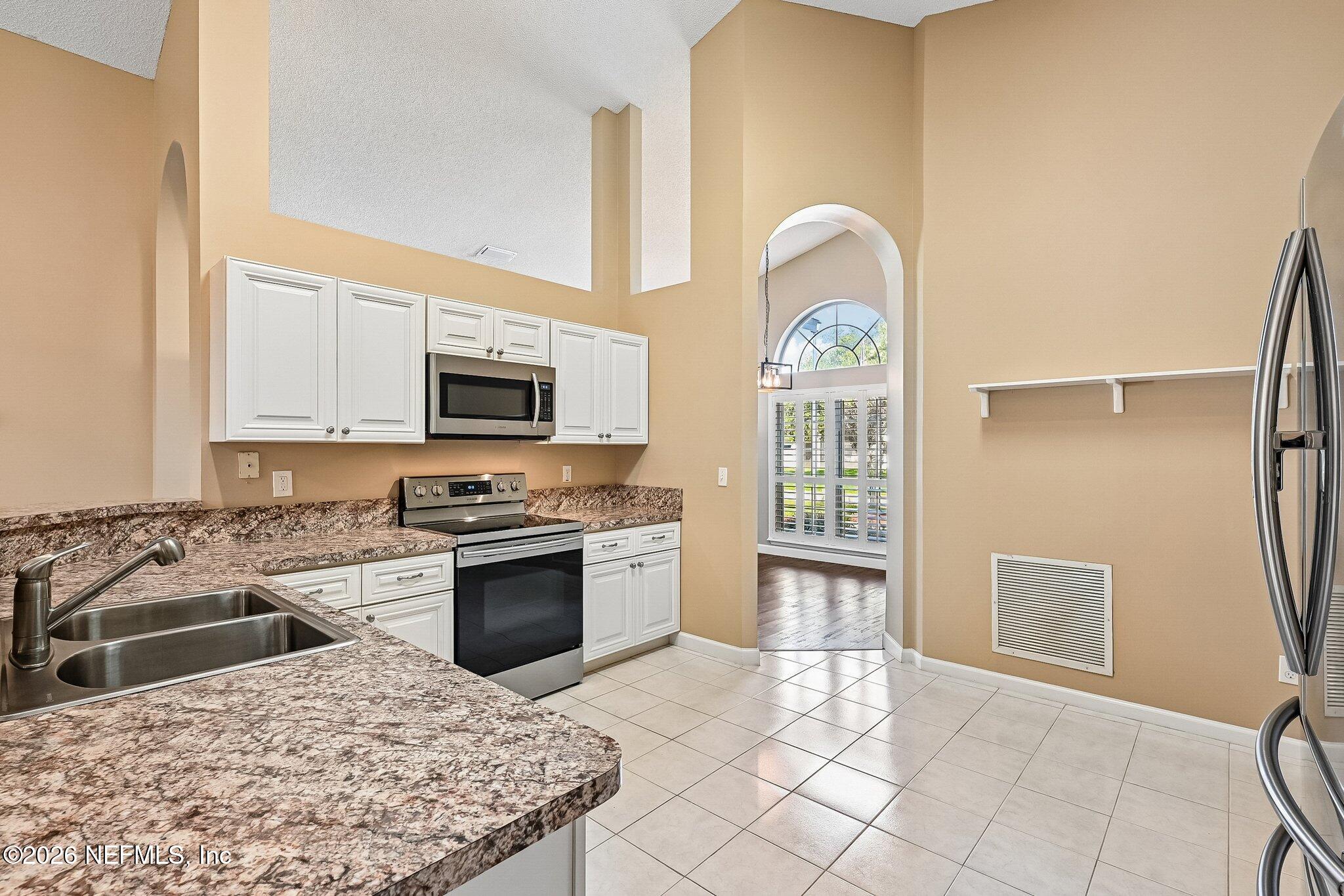 1667 BLACKHAWK Court