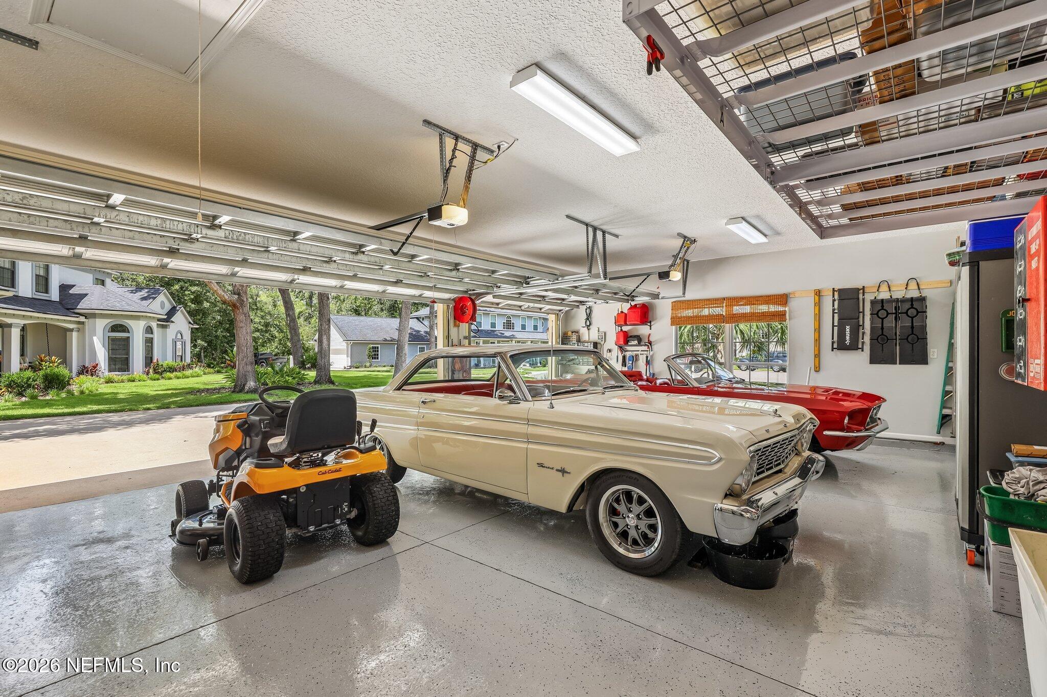 2708 SHADE TREE Drive
