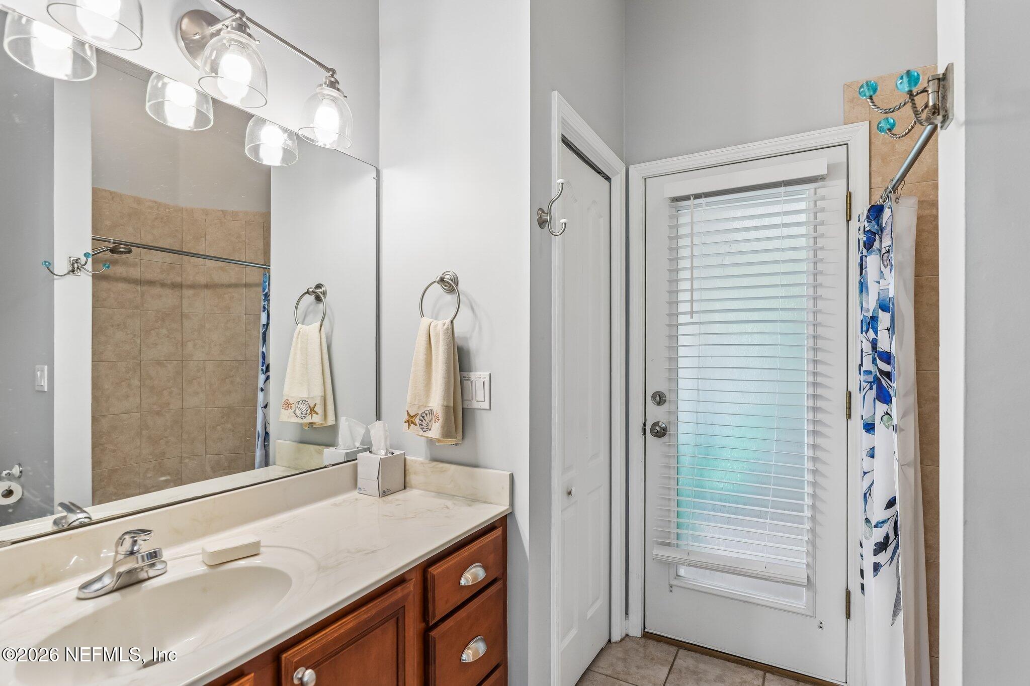 2708 SHADE TREE Drive