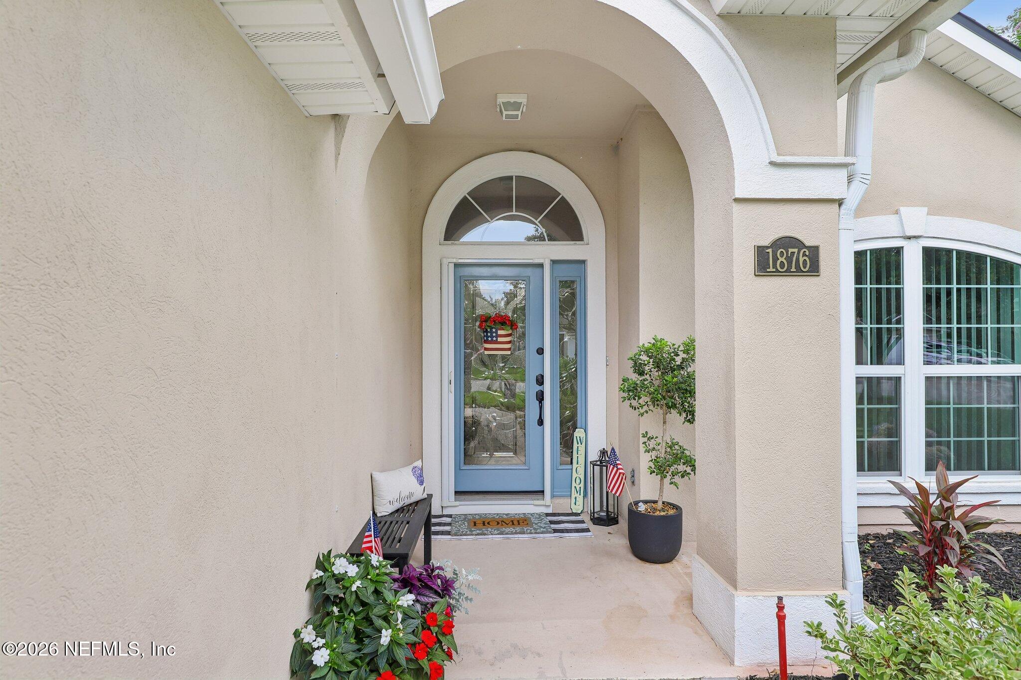 1876 LAKE FOREST Lane