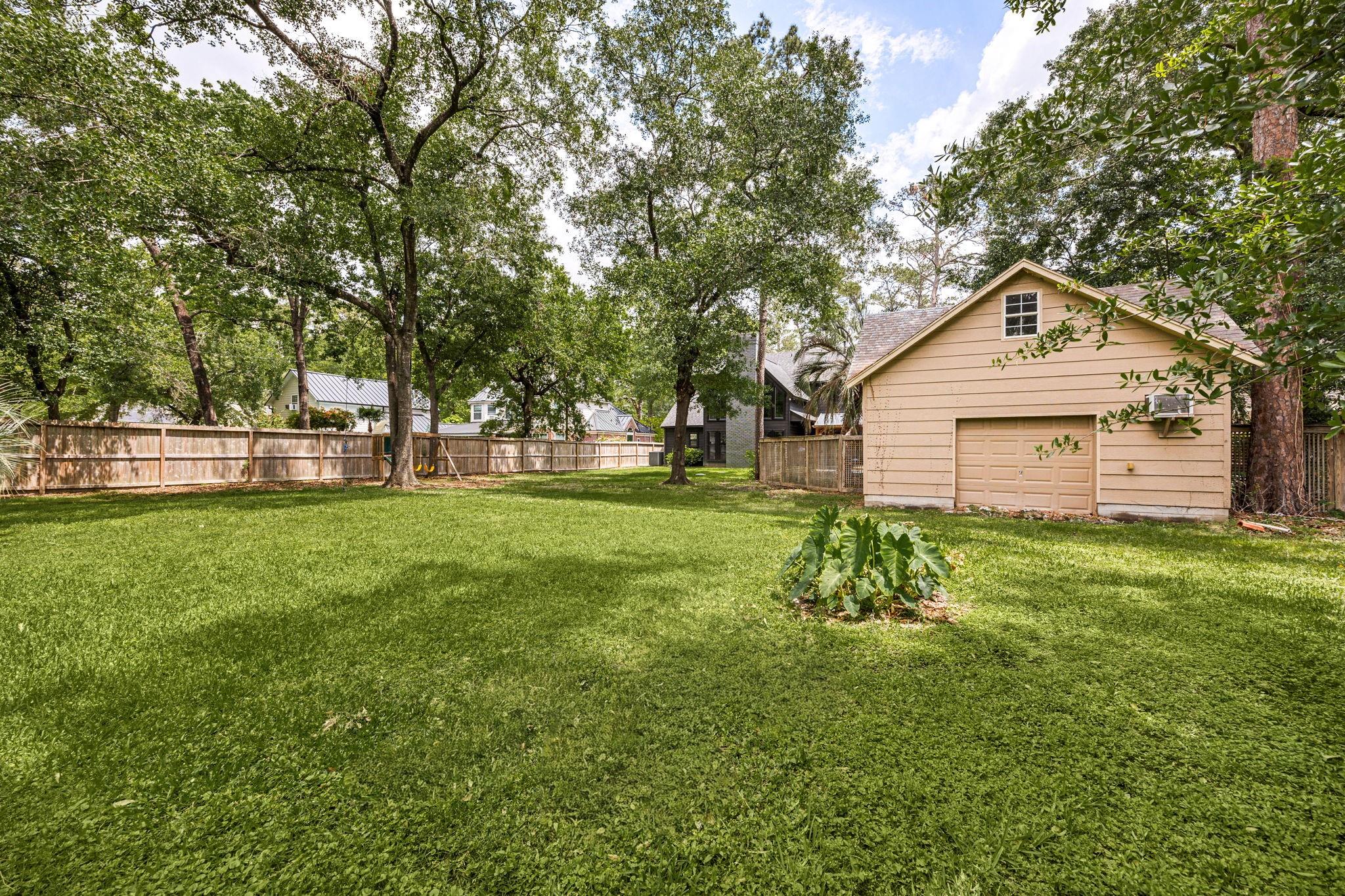 12511 Oak Plaza Drive