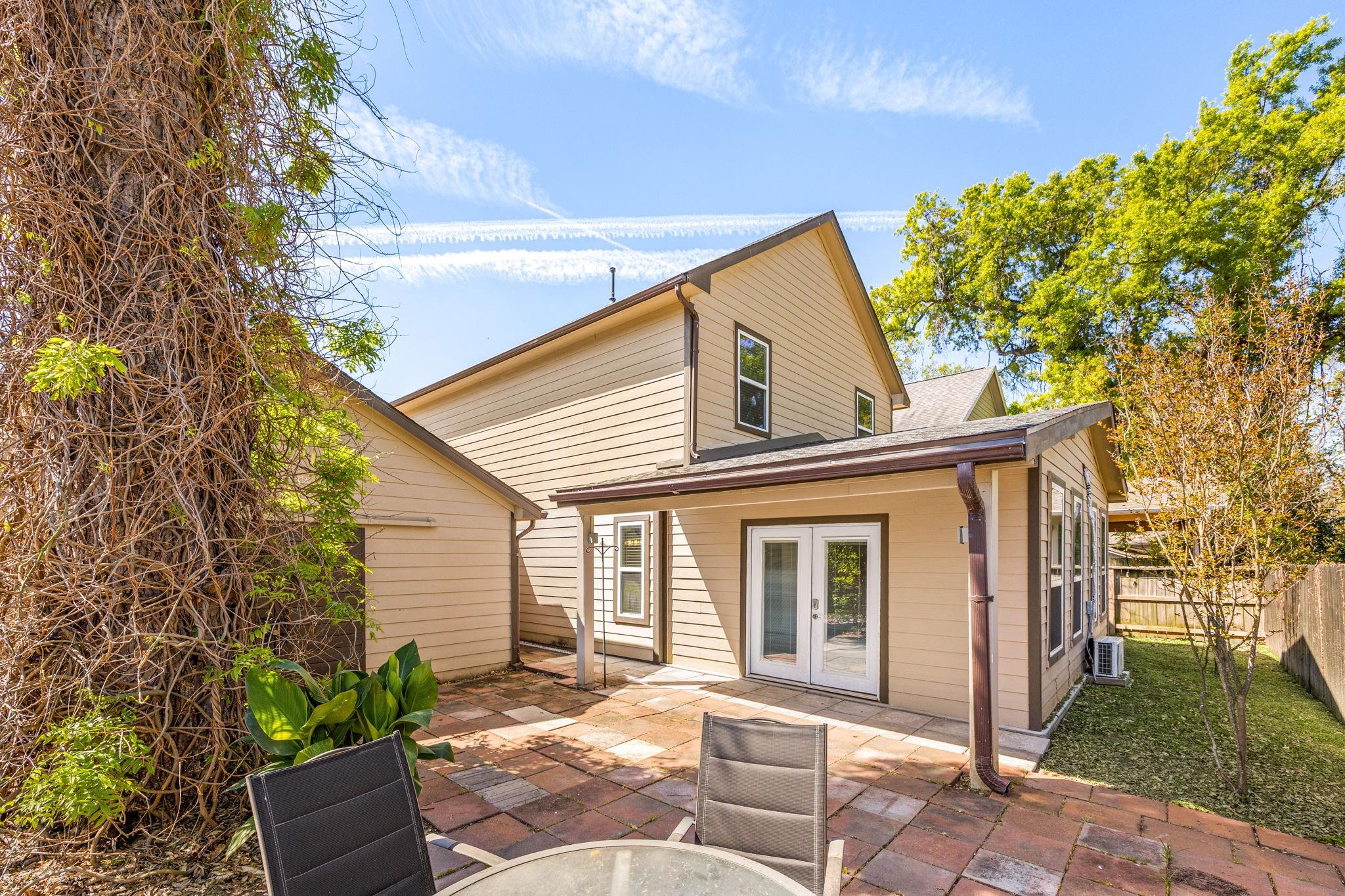 810 Paul Quinn Street