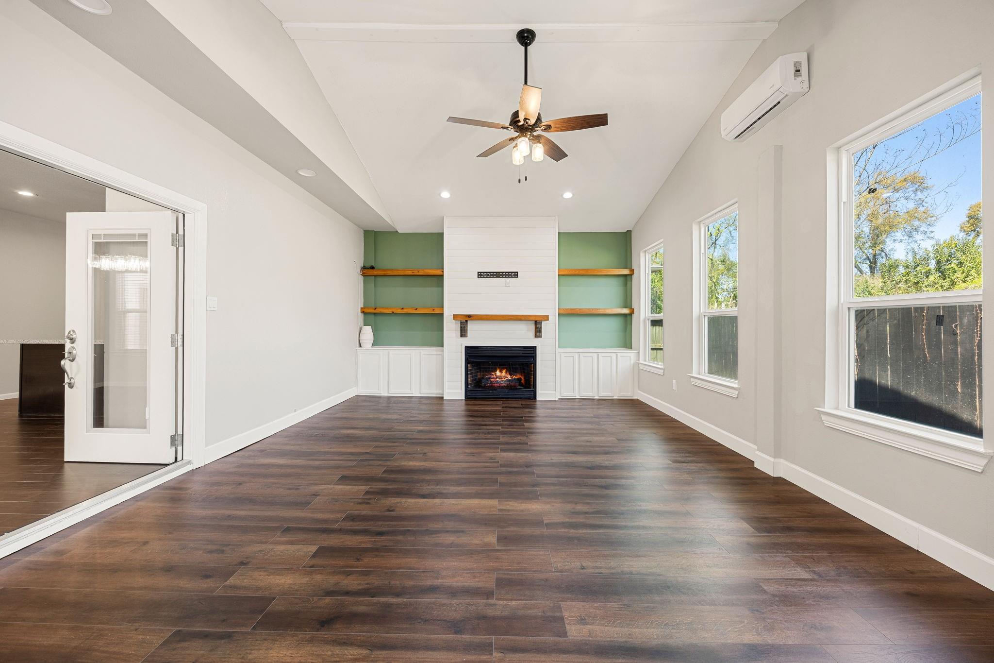 810 Paul Quinn Street