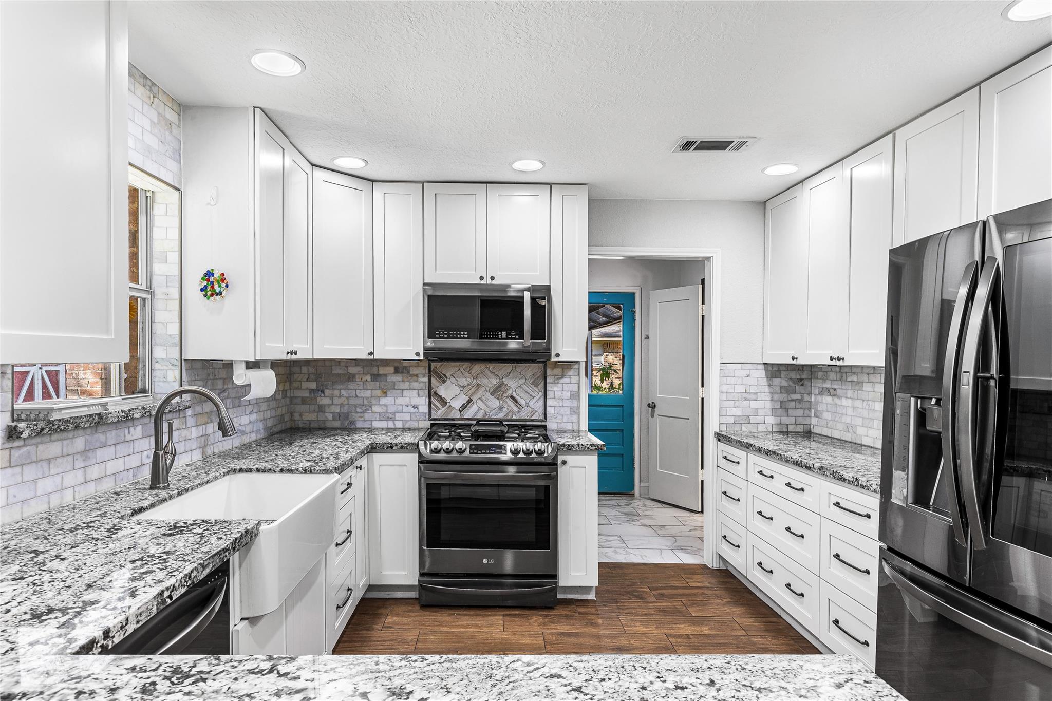 13211 Oak Plaza Drive