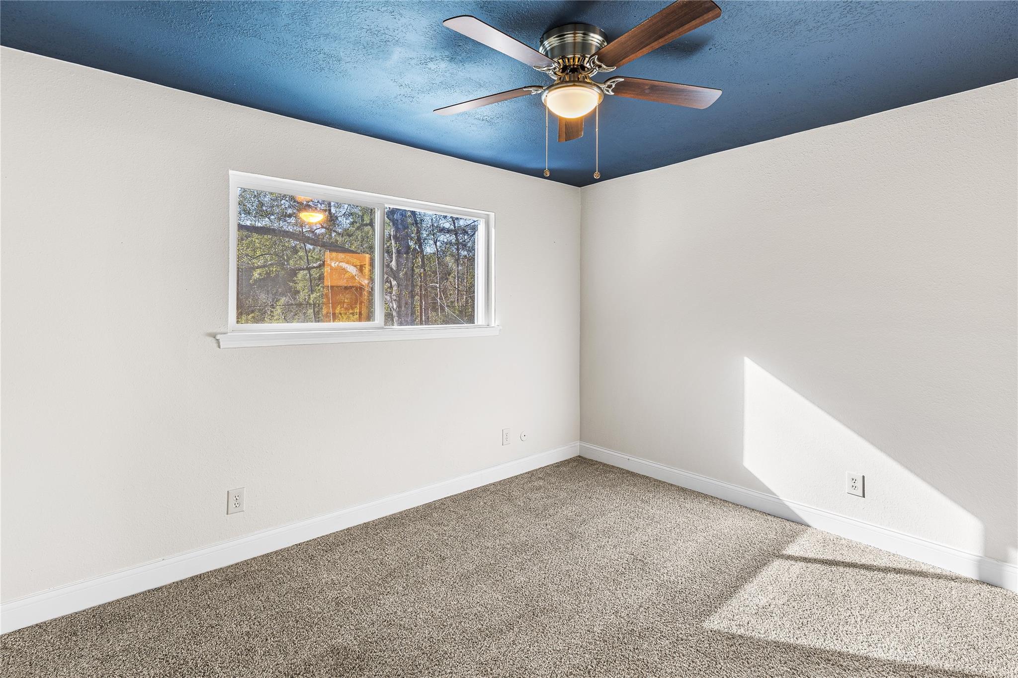 13211 Oak Plaza Drive