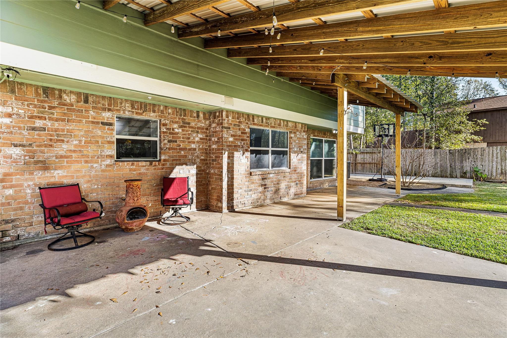 13211 Oak Plaza Drive